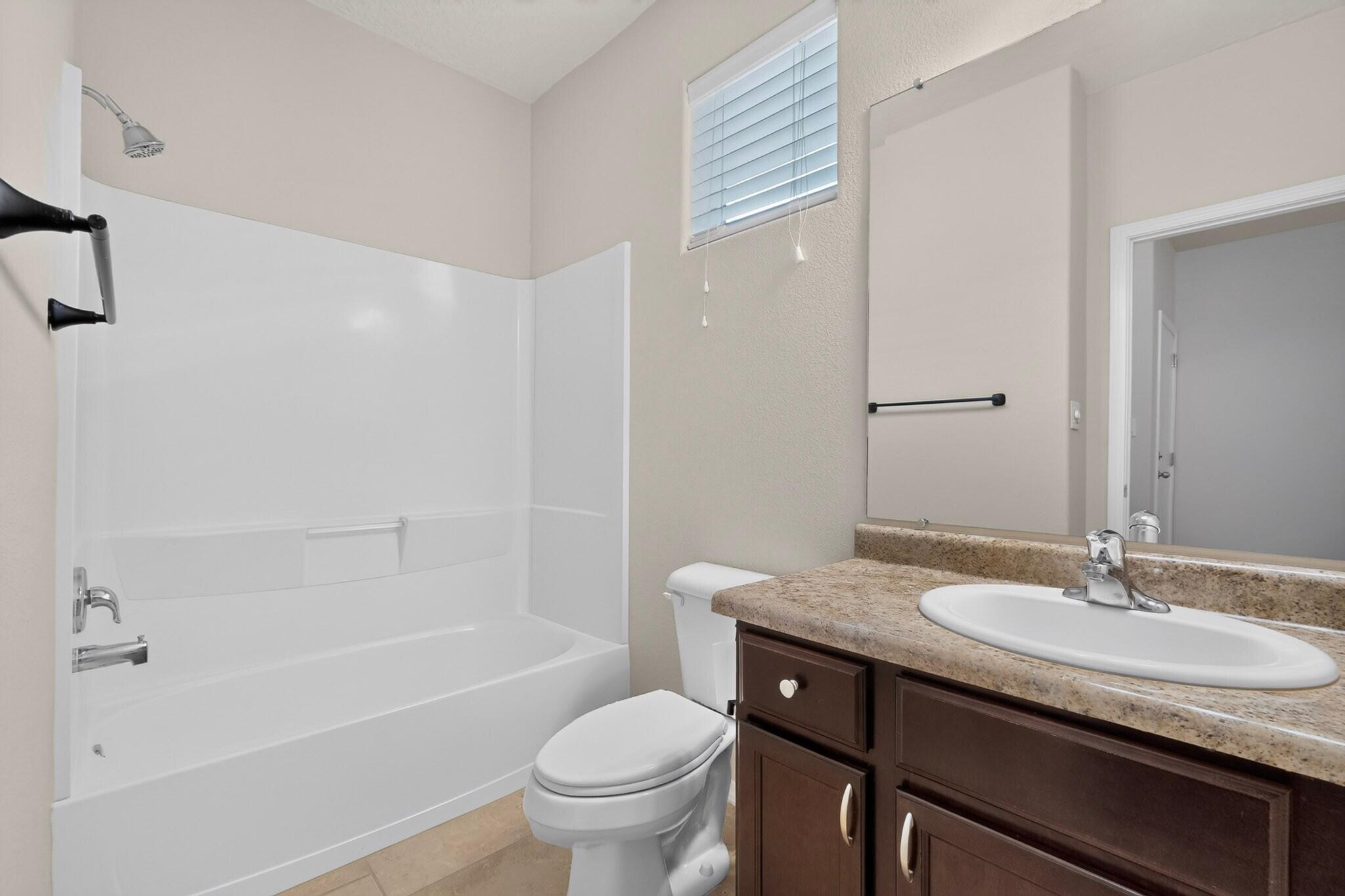 Photo 10 — 7119 Wasilla Drive NE