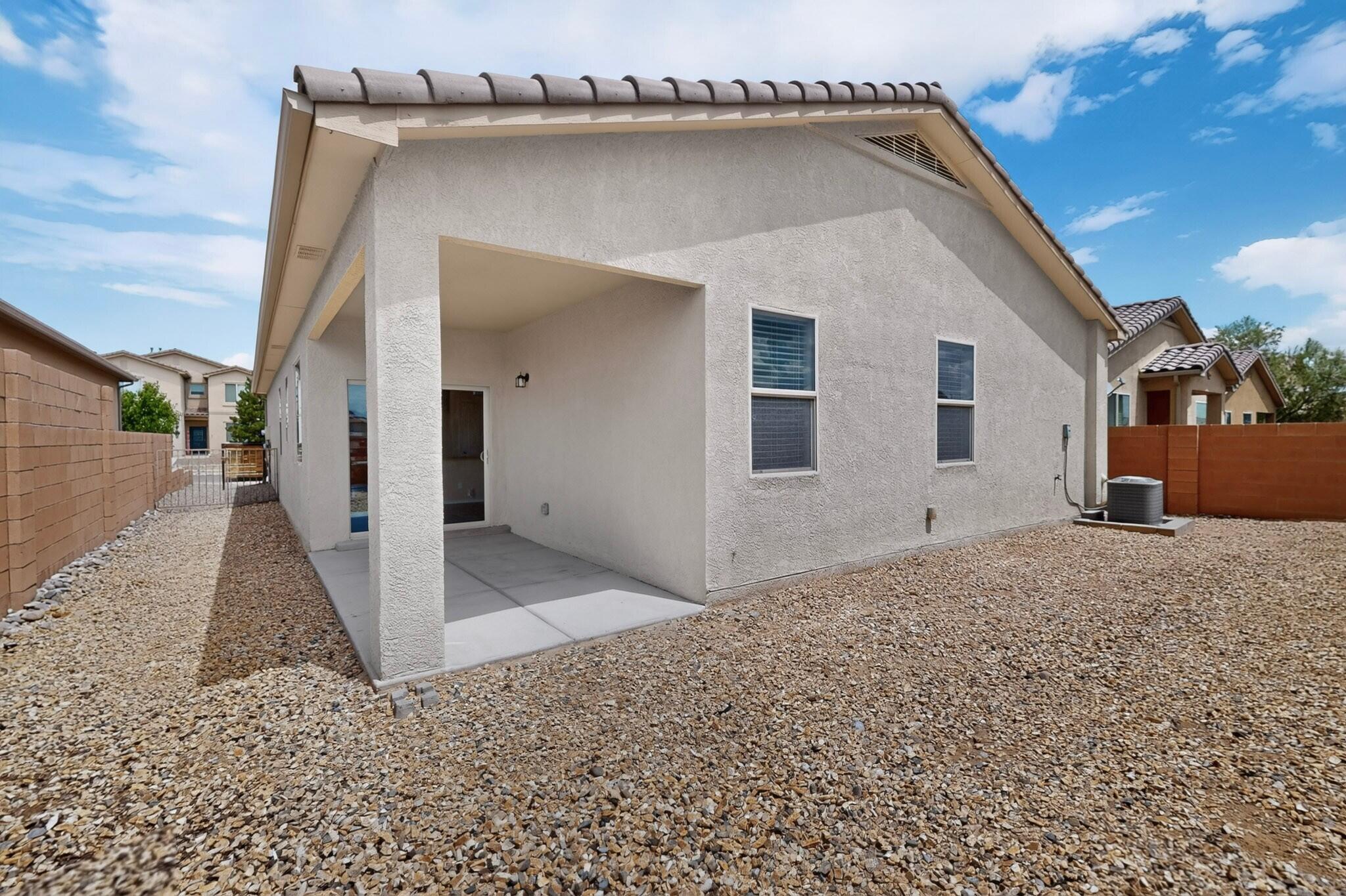 Photo 4 — 7119 Wasilla Drive NE