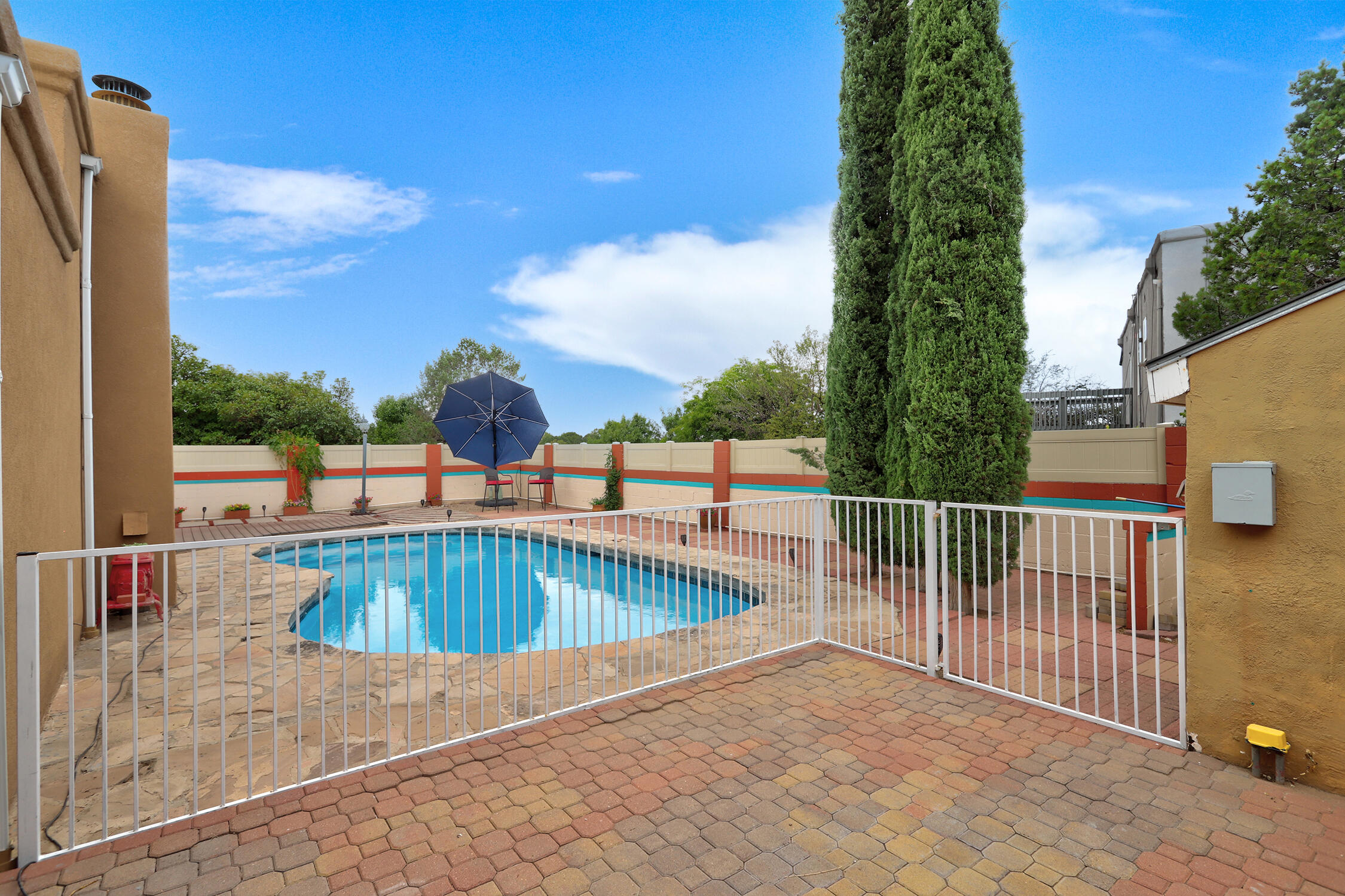 Photo 14 — 9211 Cascajo Drive NE