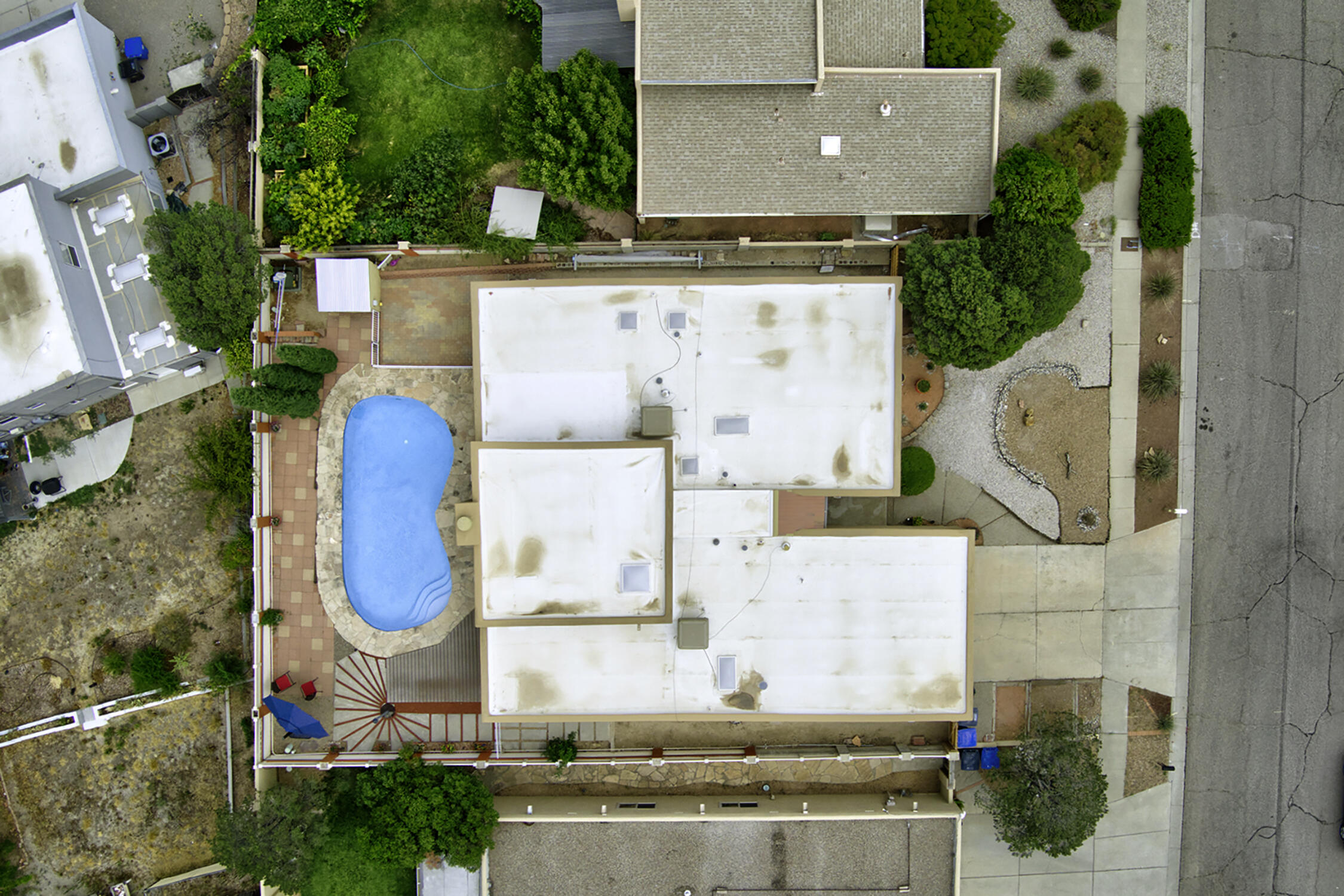 Photo 8 — 9211 Cascajo Drive NE