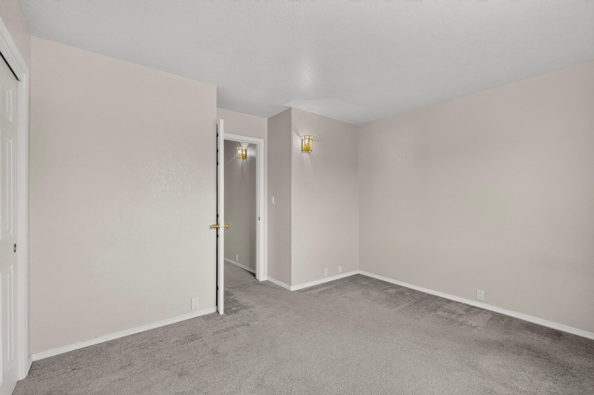 Photo 16 — 3173 Ashkirk Loop SE