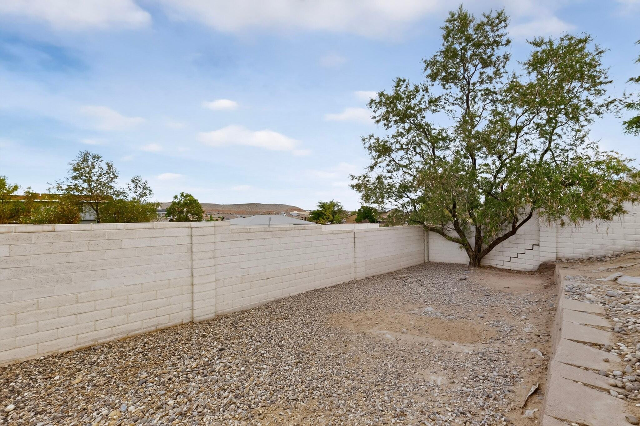 Photo 3 — 3173 Ashkirk Loop SE