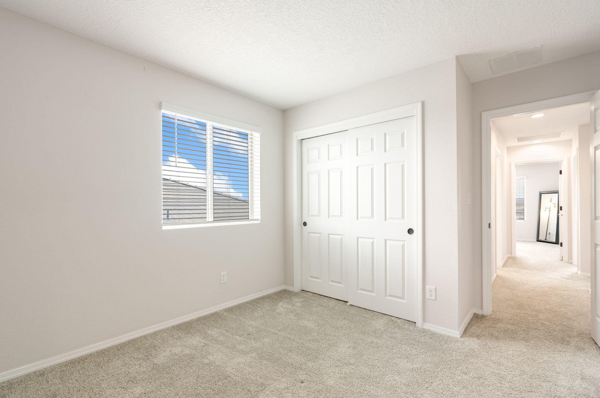 Photo 17 — 3206 Martuni Street SE