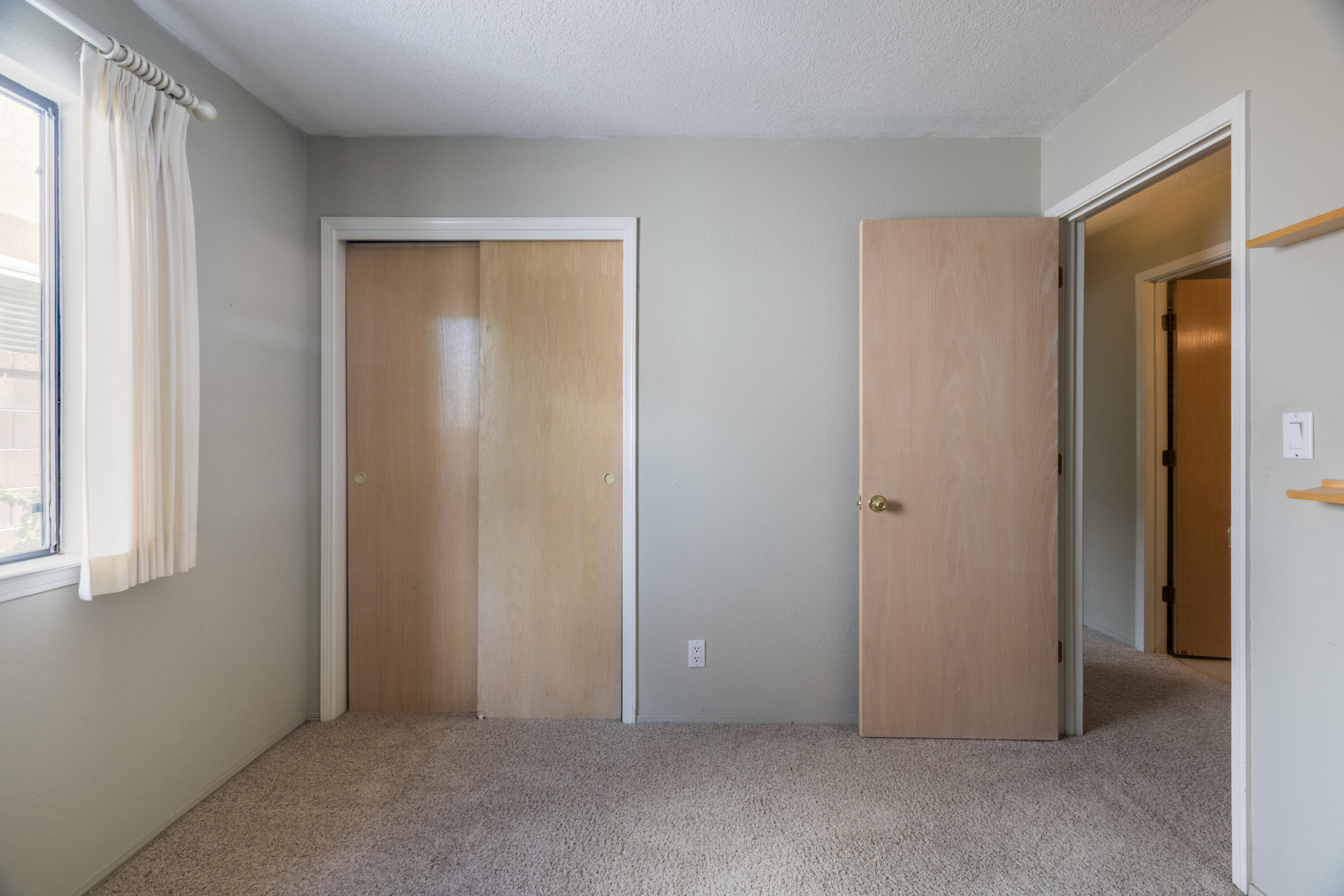 Photo 20 — 7816 Oakland Avenue NE