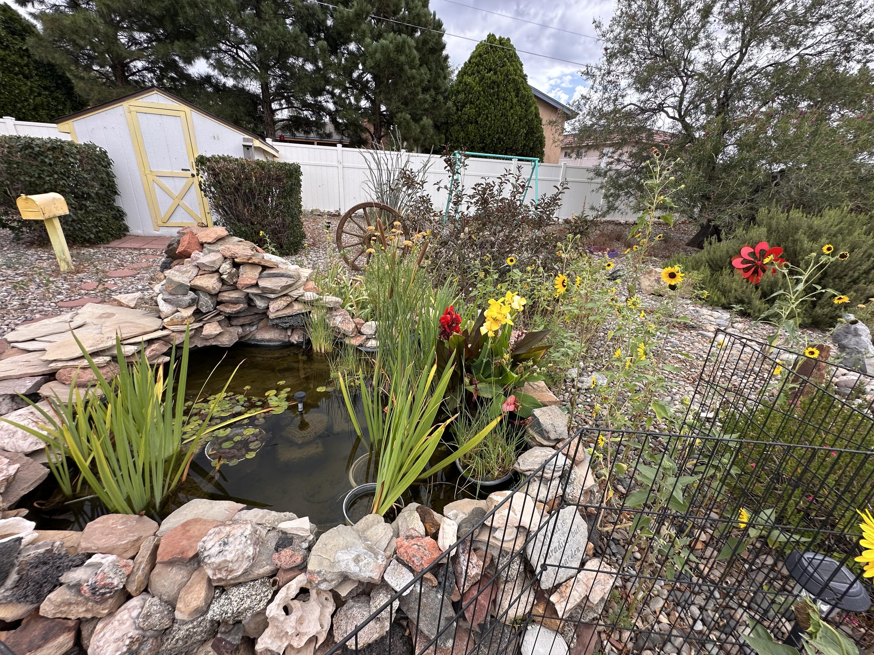 Photo 14 — 206 Wells Drive NE