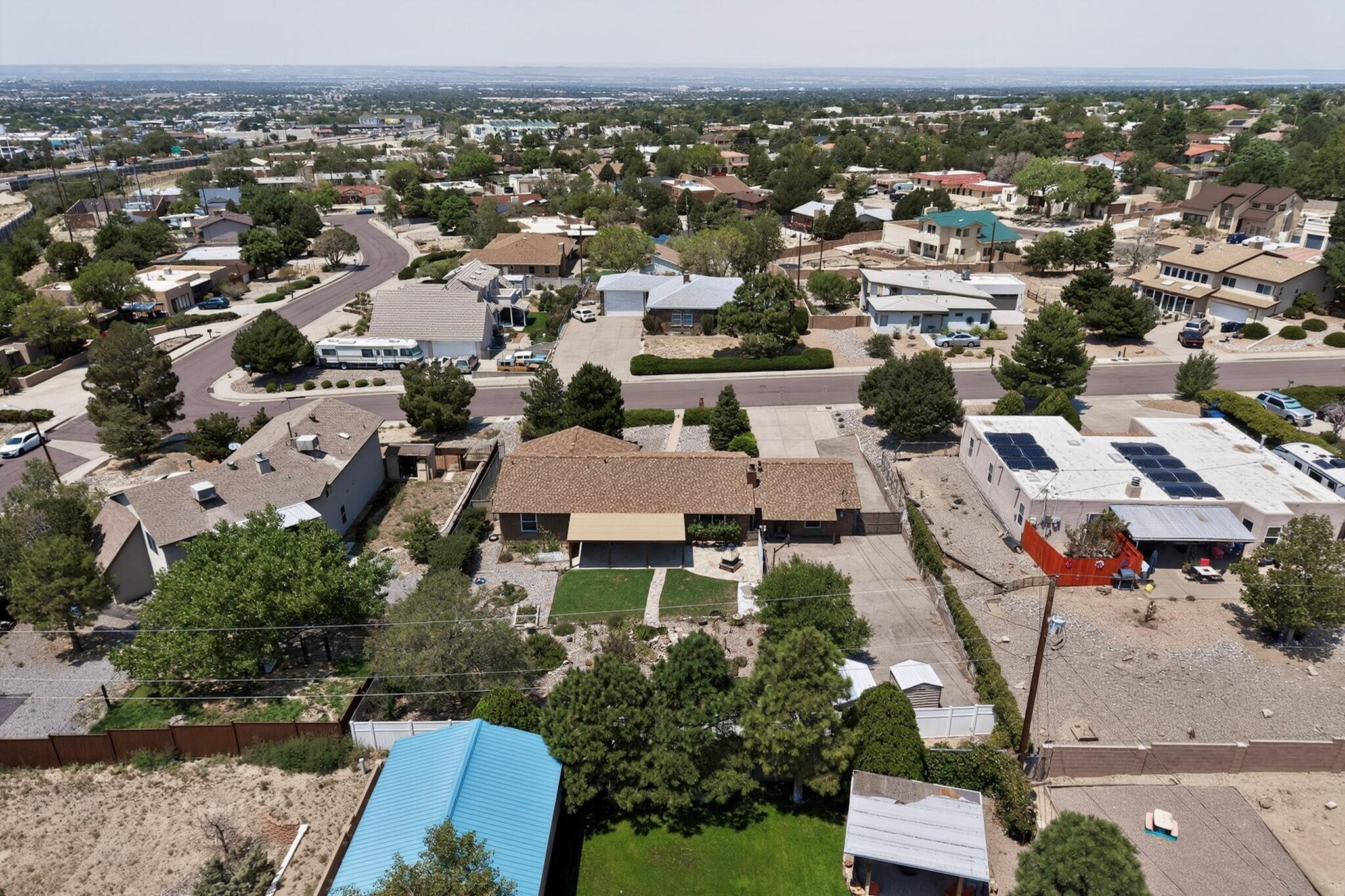 Photo 3 — 206 Wells Drive NE