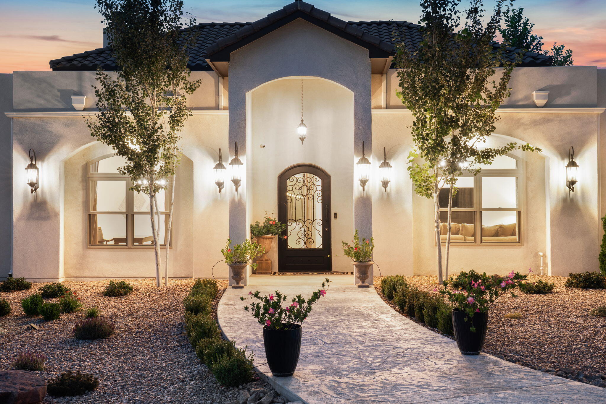 Photo 8 — 10511 San Antonio Drive NE