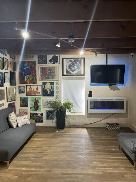 Photo 5 — 1511 Blake Road SW