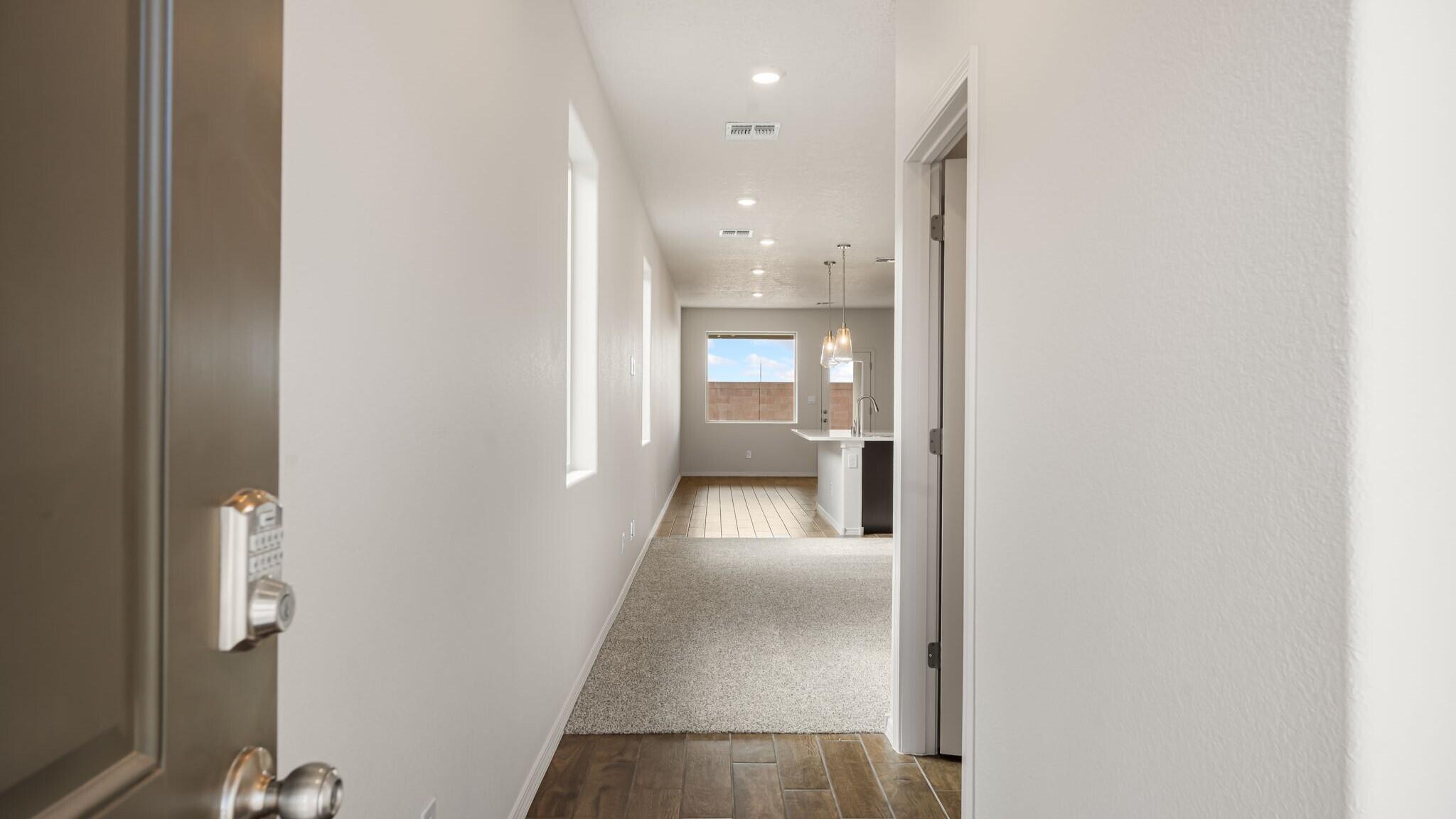 Photo 20 — 3368 Dijamant Loop SE