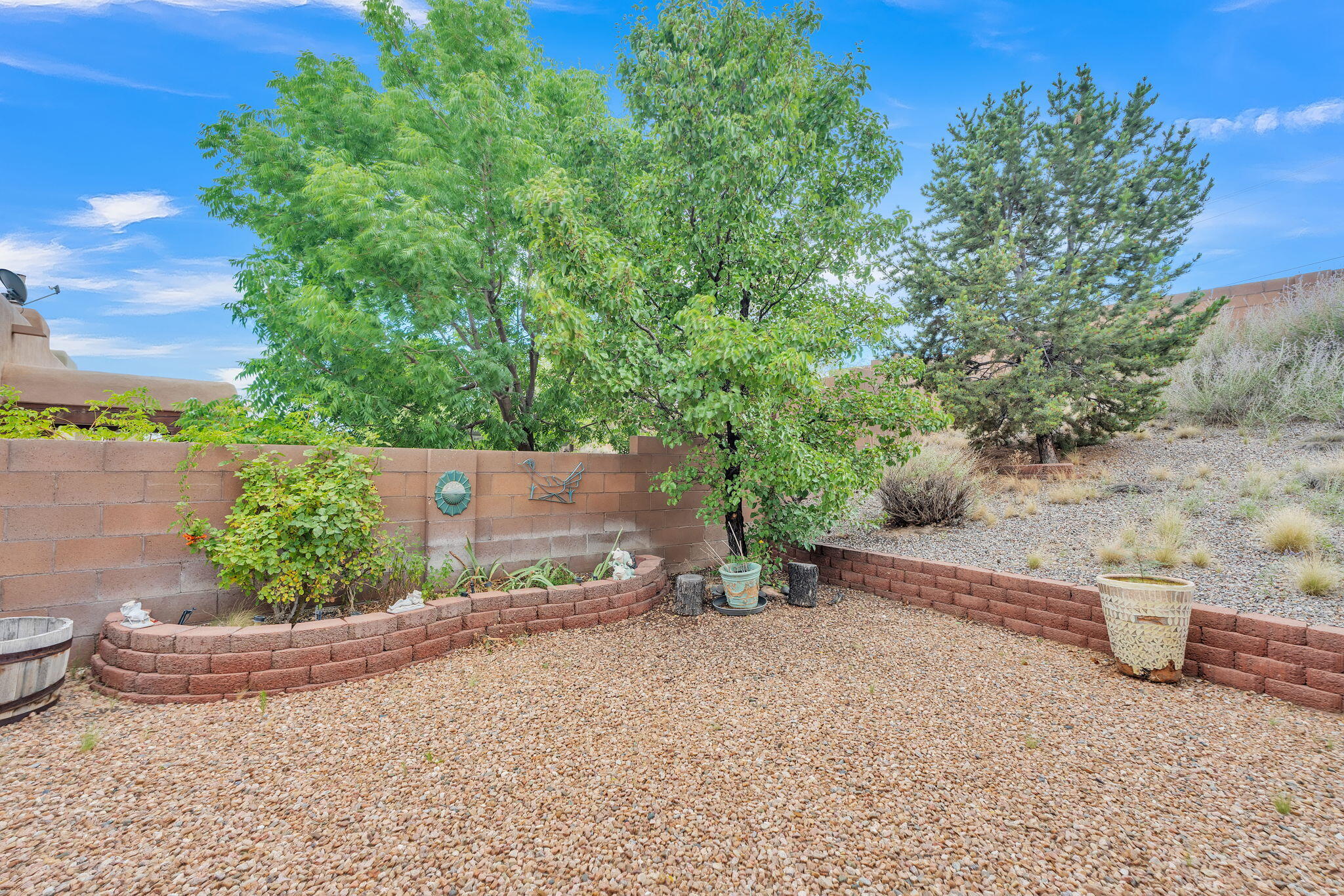 Photo 11 — 1449 Wilkes Way SE