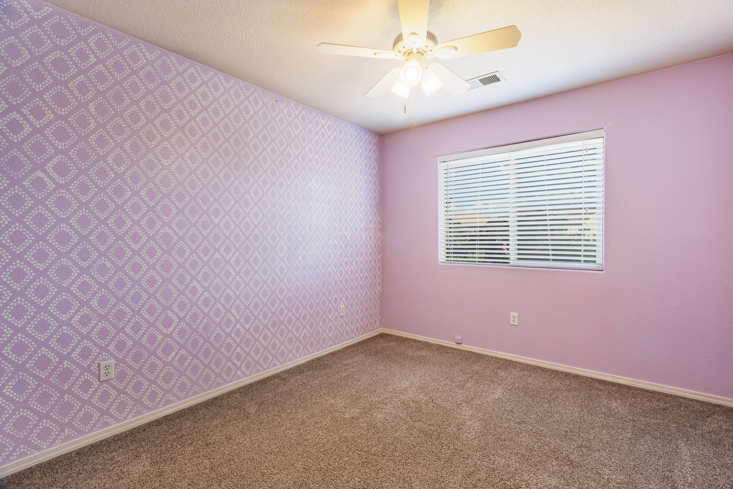 Photo 7 — 1014 Toscana Drive SE