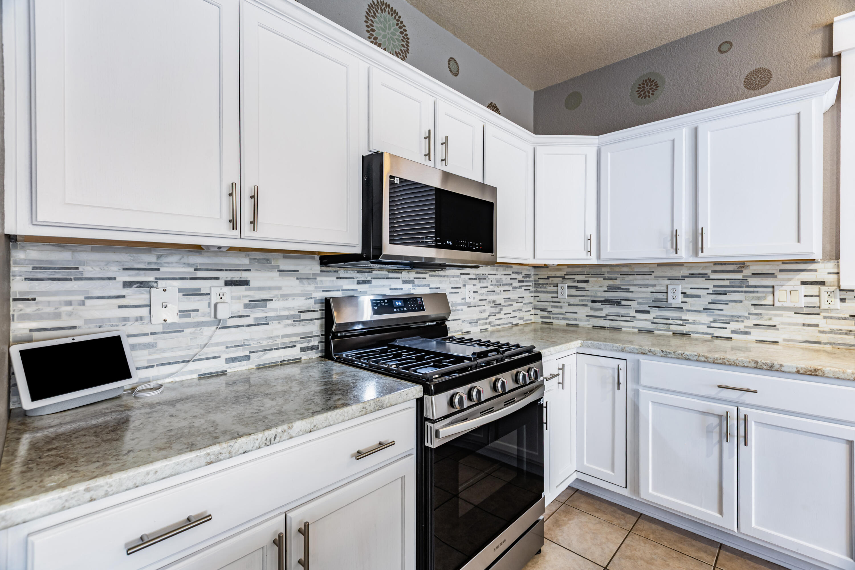 Photo 16 — 1014 Toscana Drive SE