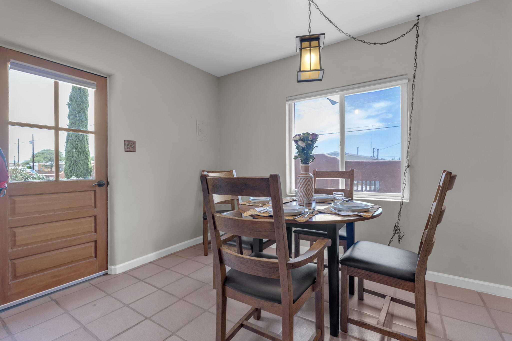 Photo 15 — 2213 Dora Avenue NW