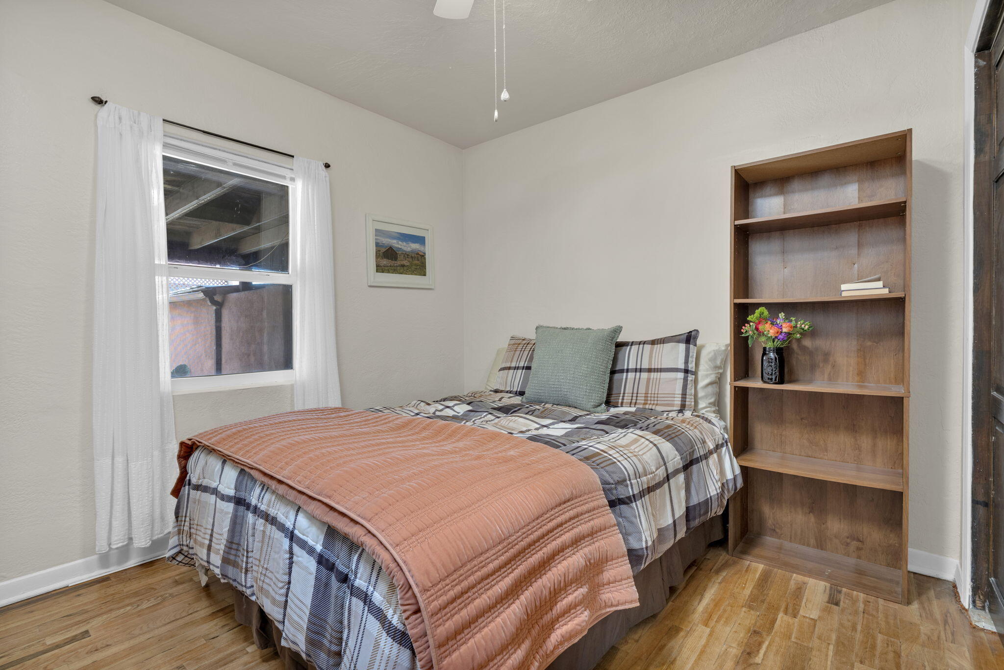 Photo 20 — 2213 Dora Avenue NW