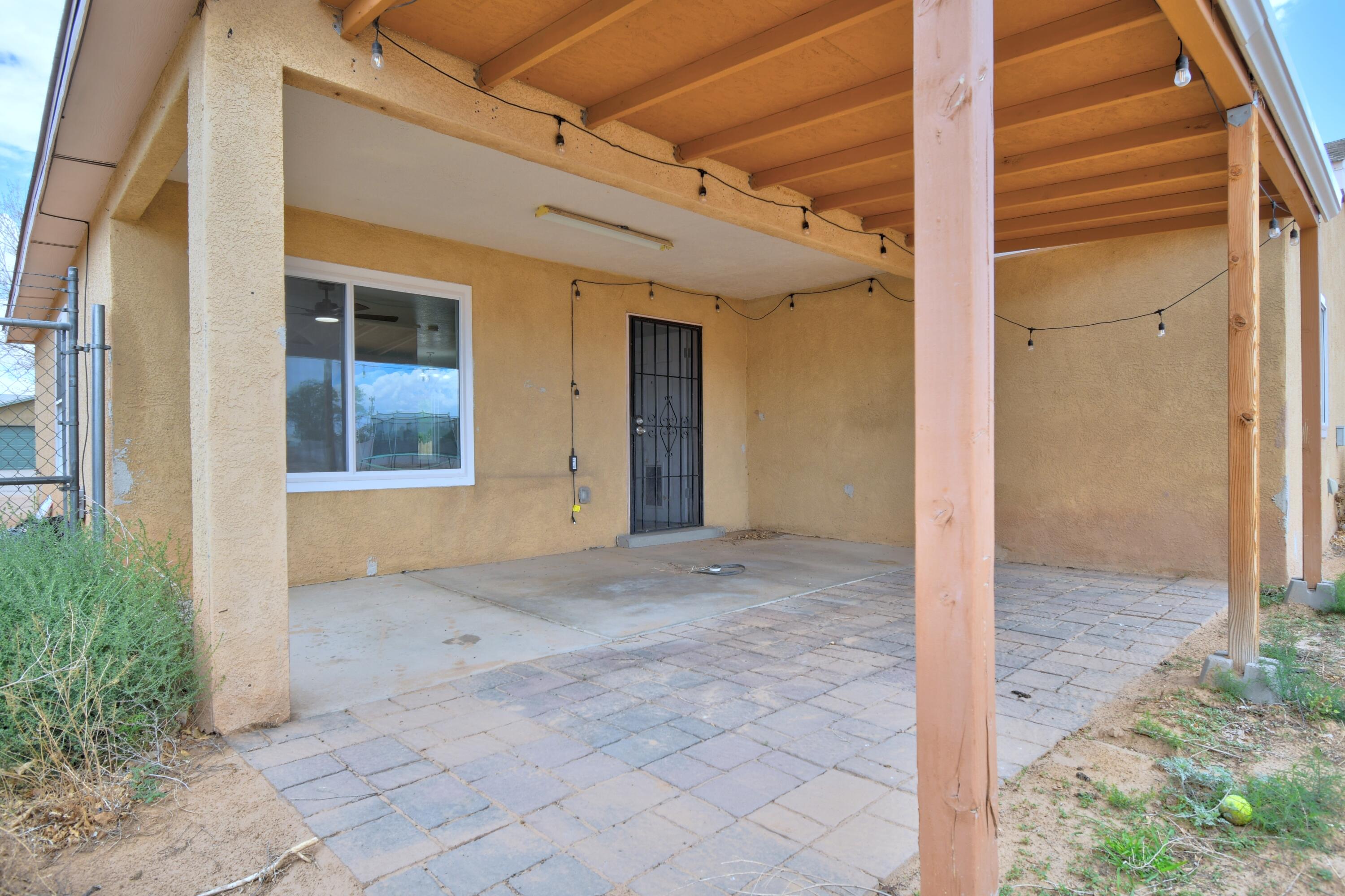 Photo 4 — 440 2nd Street SW
