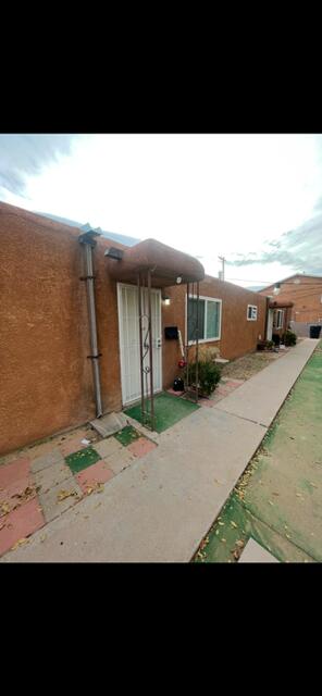 Photo 18 — 525 Valencia Drive SE