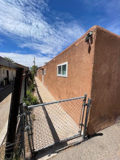 Photo 7 — 525 Valencia Drive SE