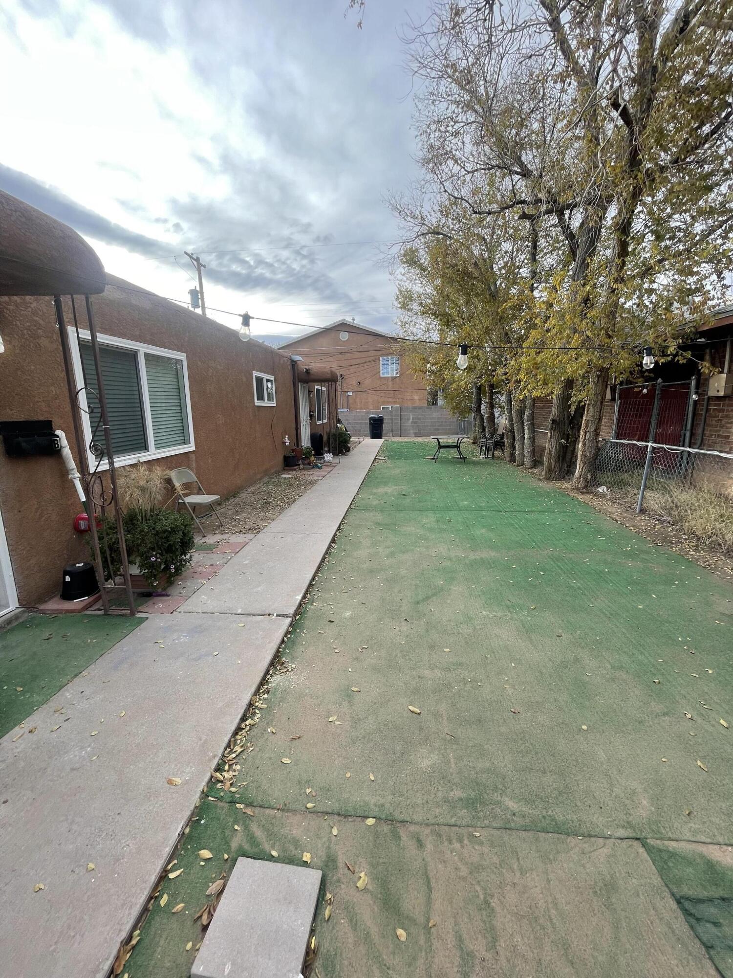 Photo 11 — 525 Valencia Drive SE