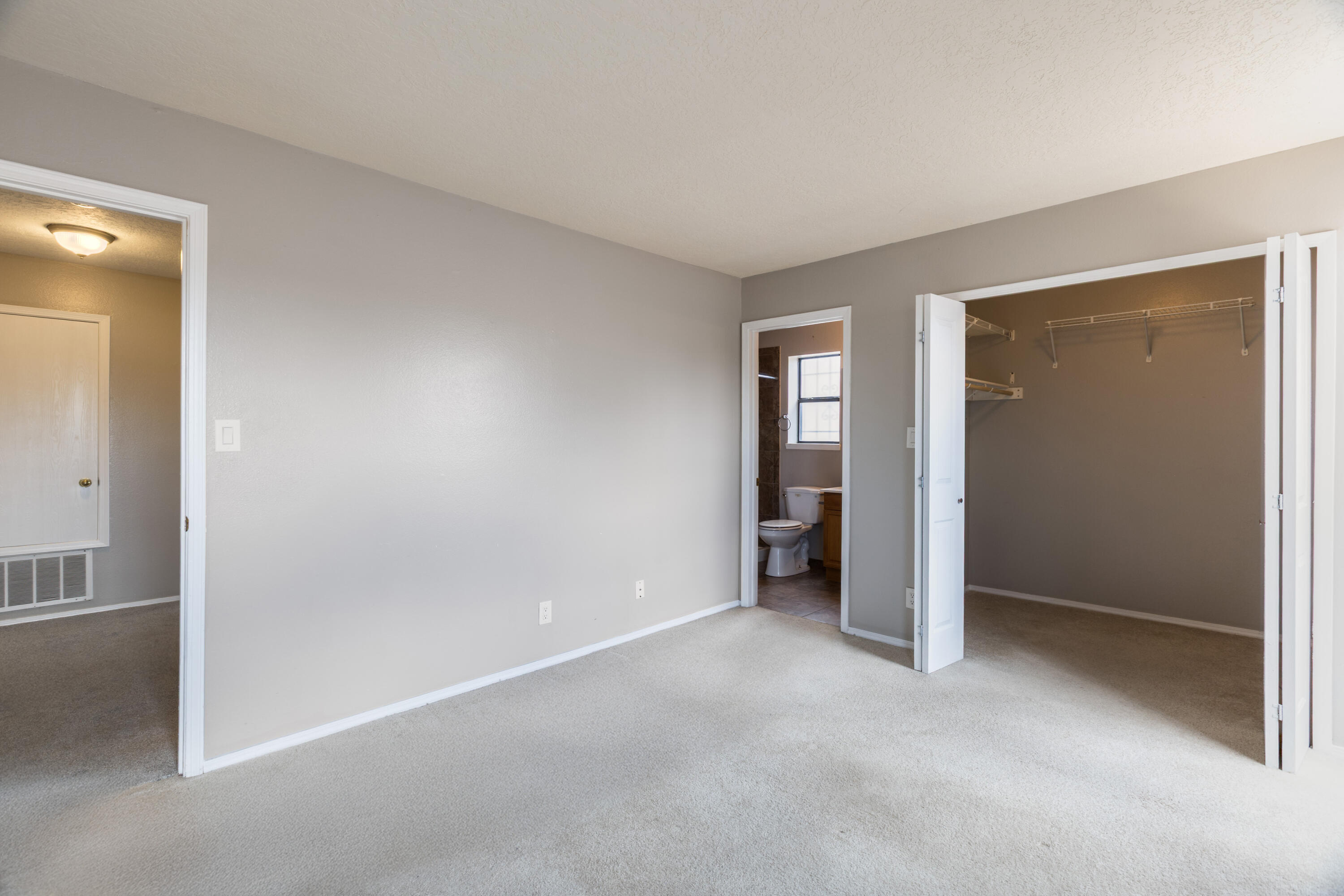 Photo 11 — 1816 Peach Road NE