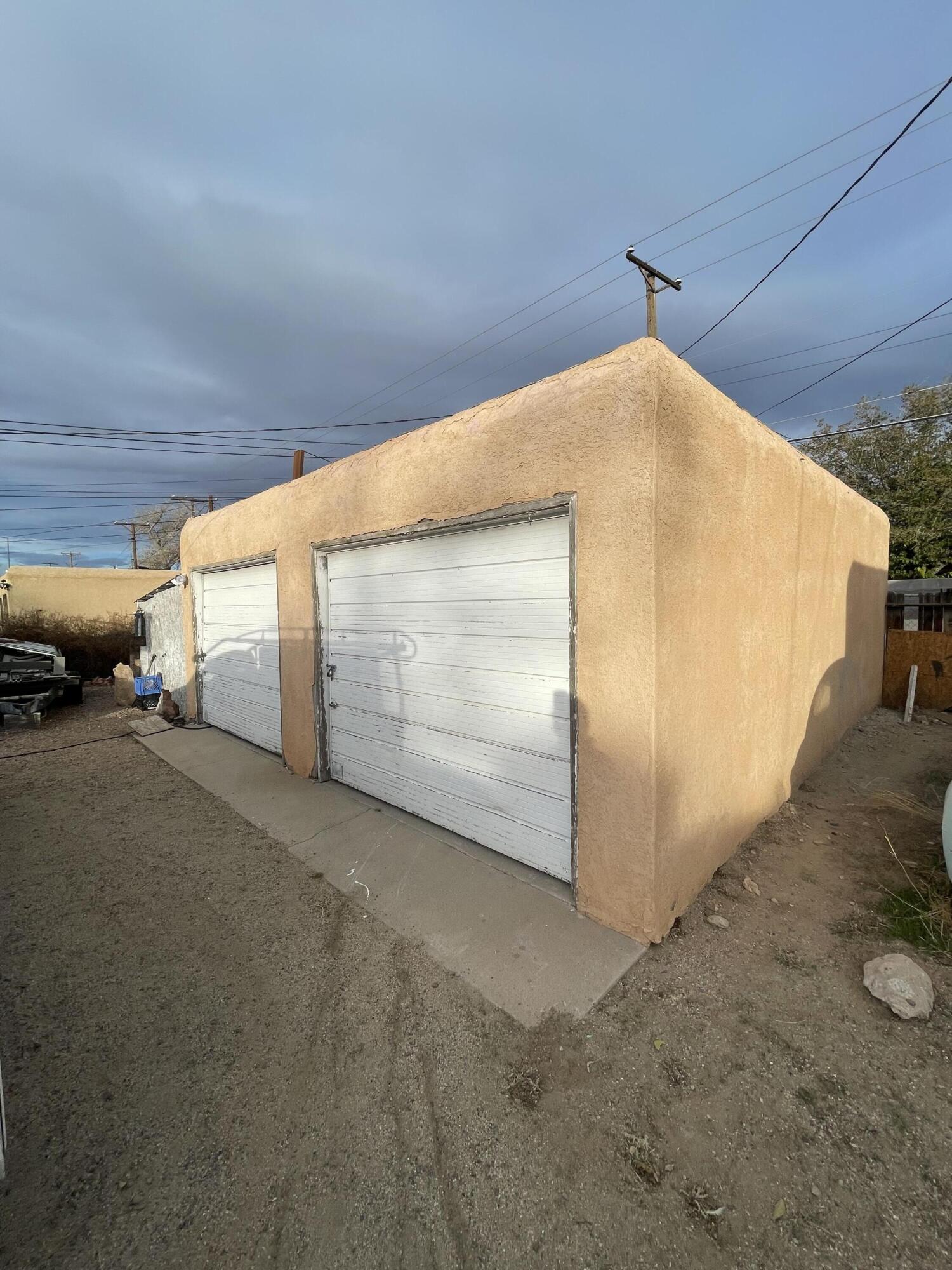 Photo 13 — 610 San Pedro Drive SE