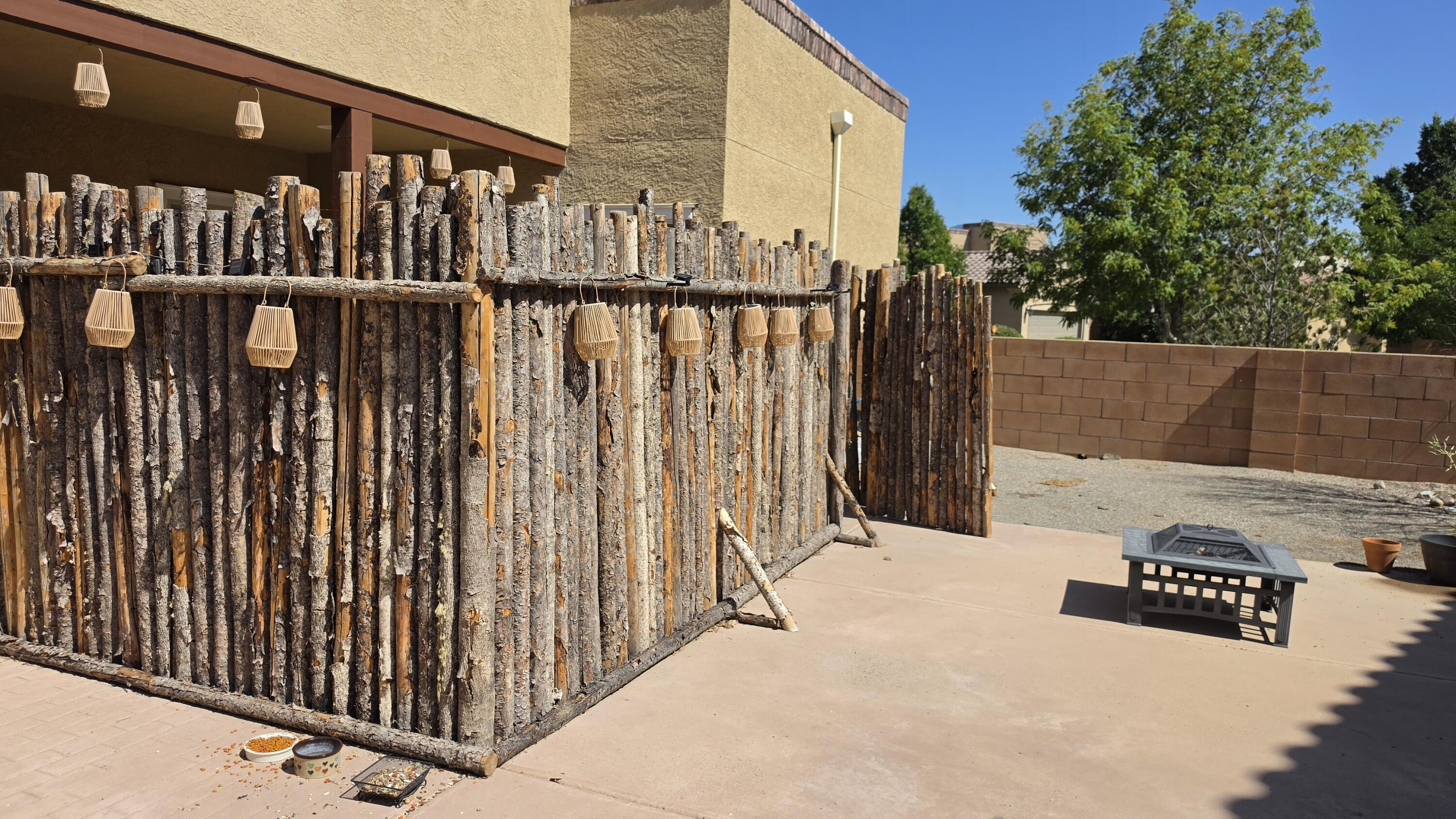 Photo 8 — 2404 Cunningham Avenue SE