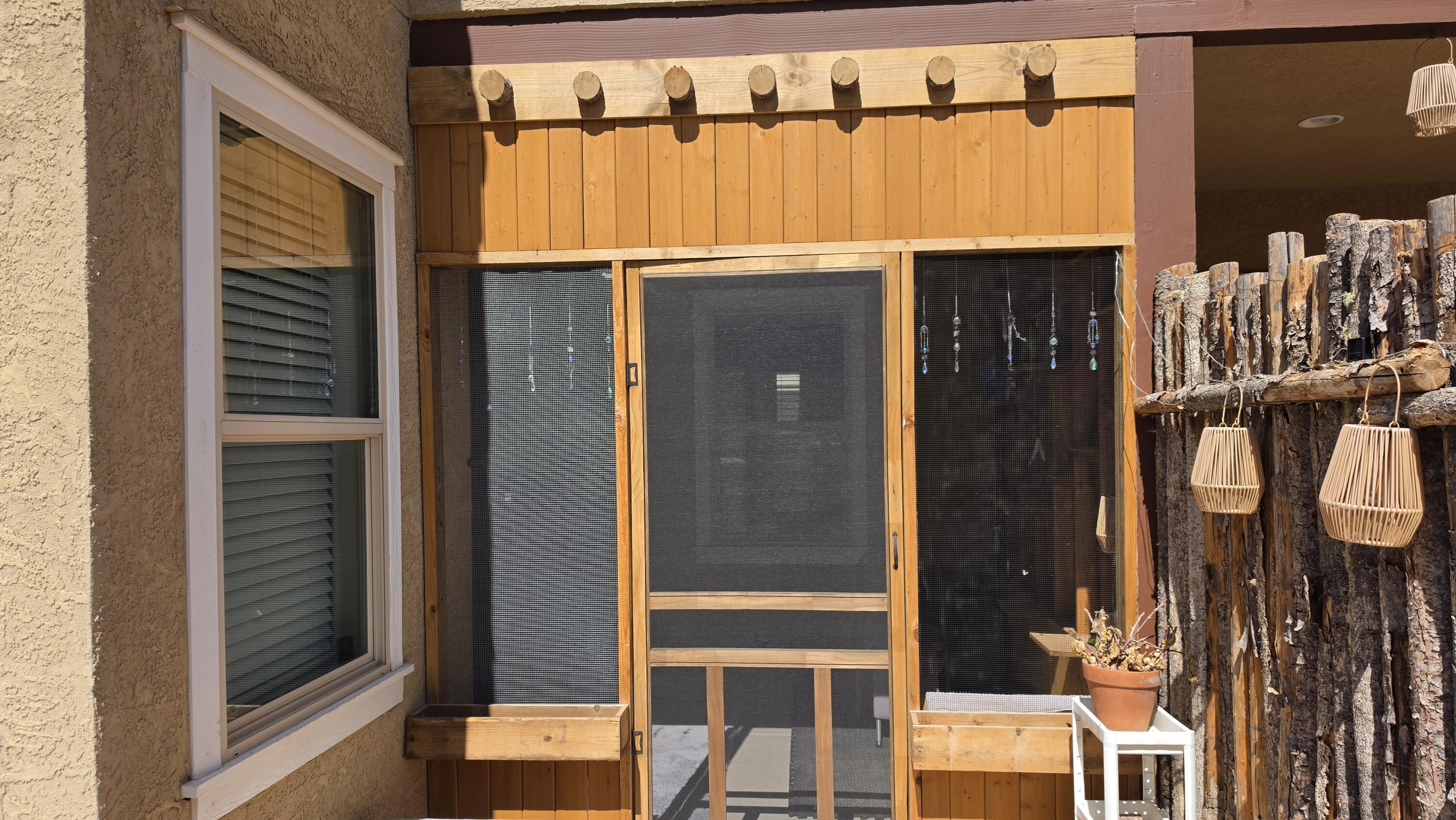 Photo 10 — 2404 Cunningham Avenue SE