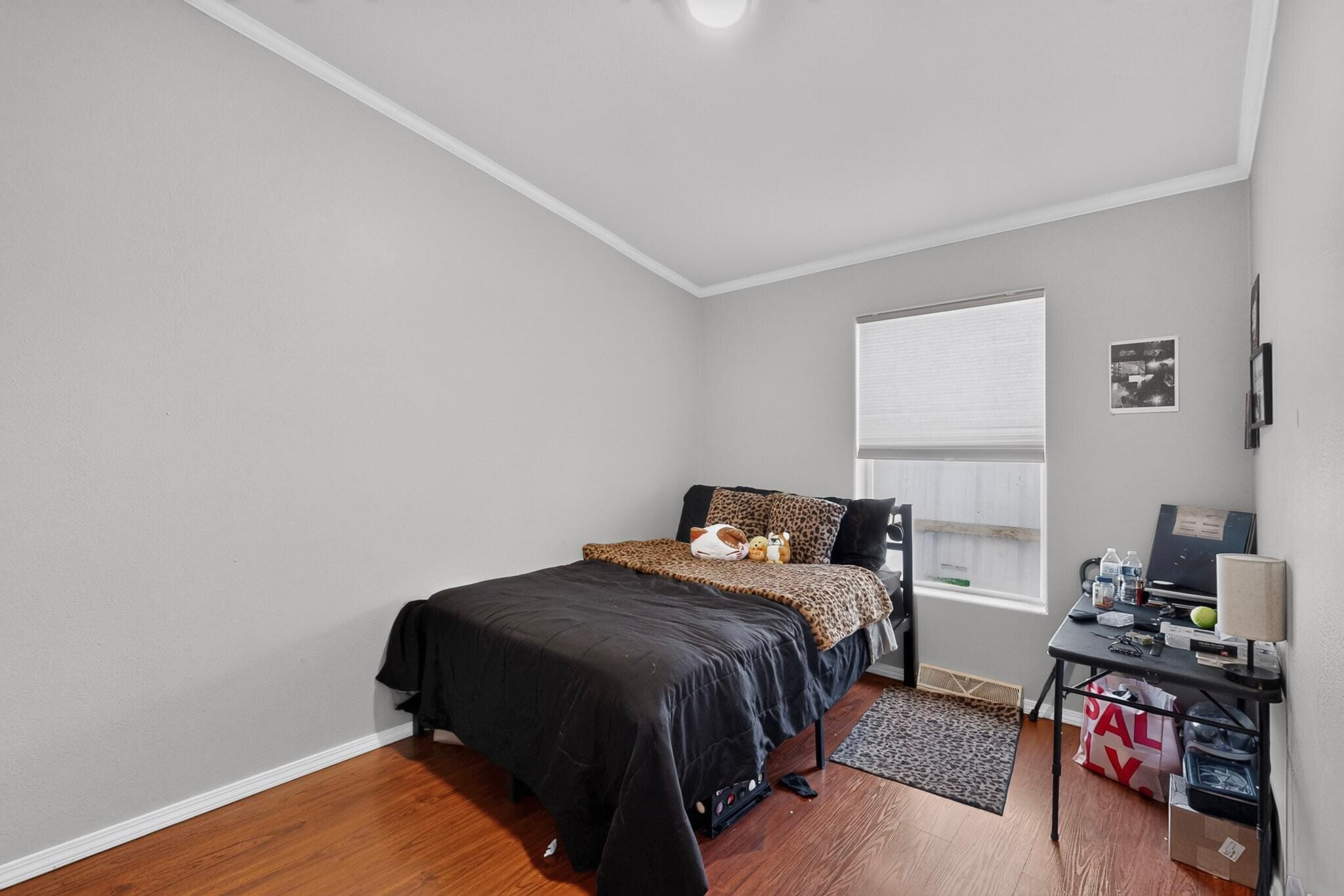 Photo 6 — 8842 Odin Road SW