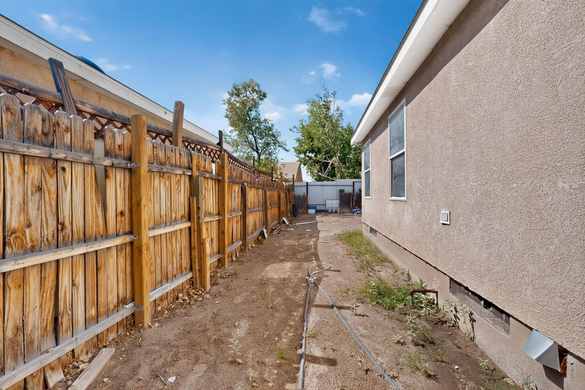 Photo 17 — 8842 Odin Road SW