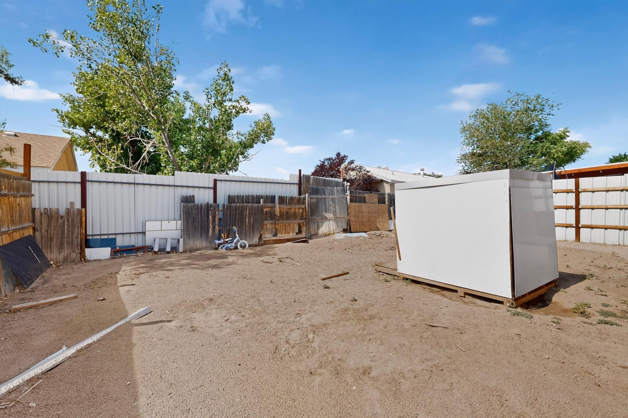 Photo 19 — 8842 Odin Road SW