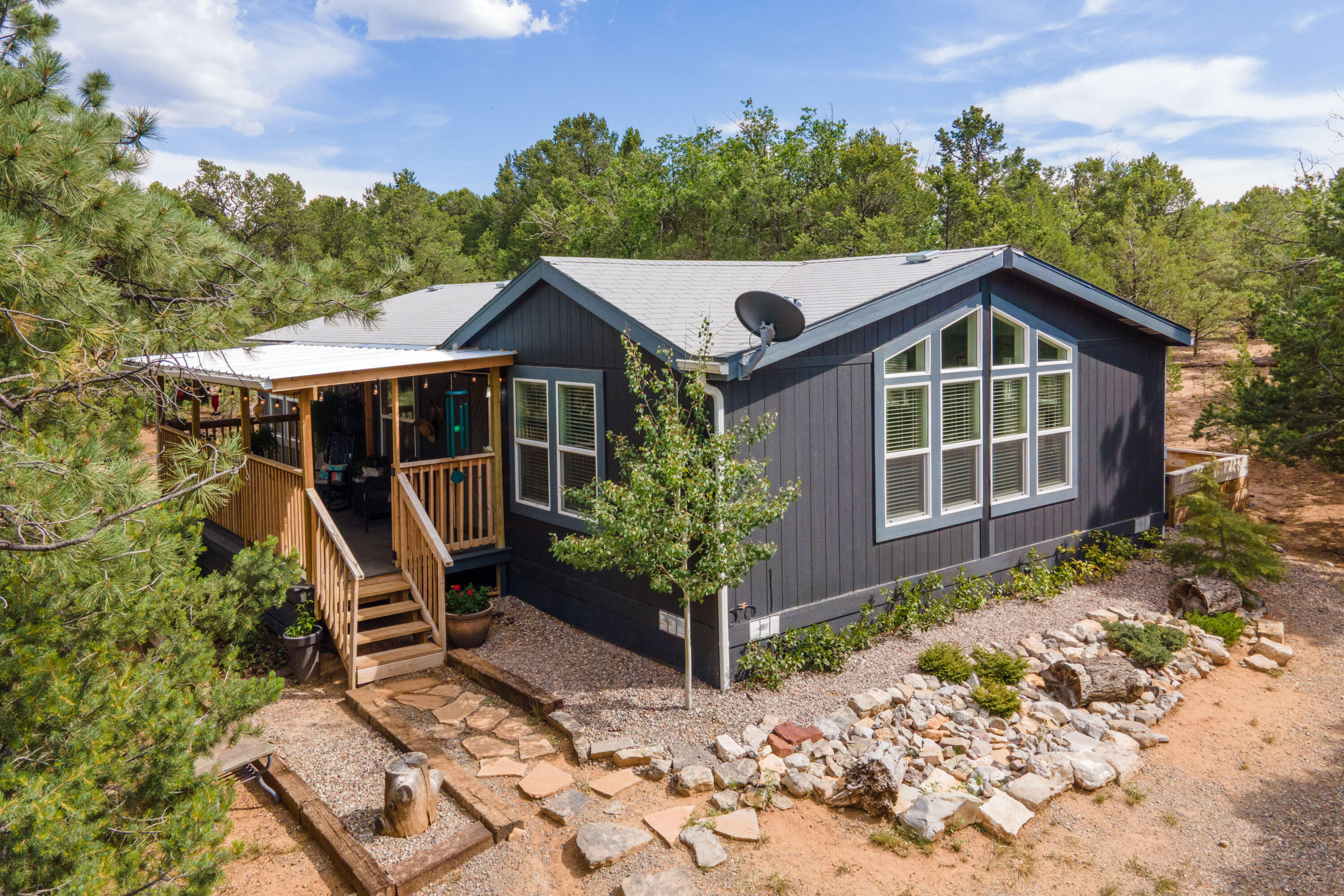 21 Heather Heights Lane, Tijeras, NM 87059
