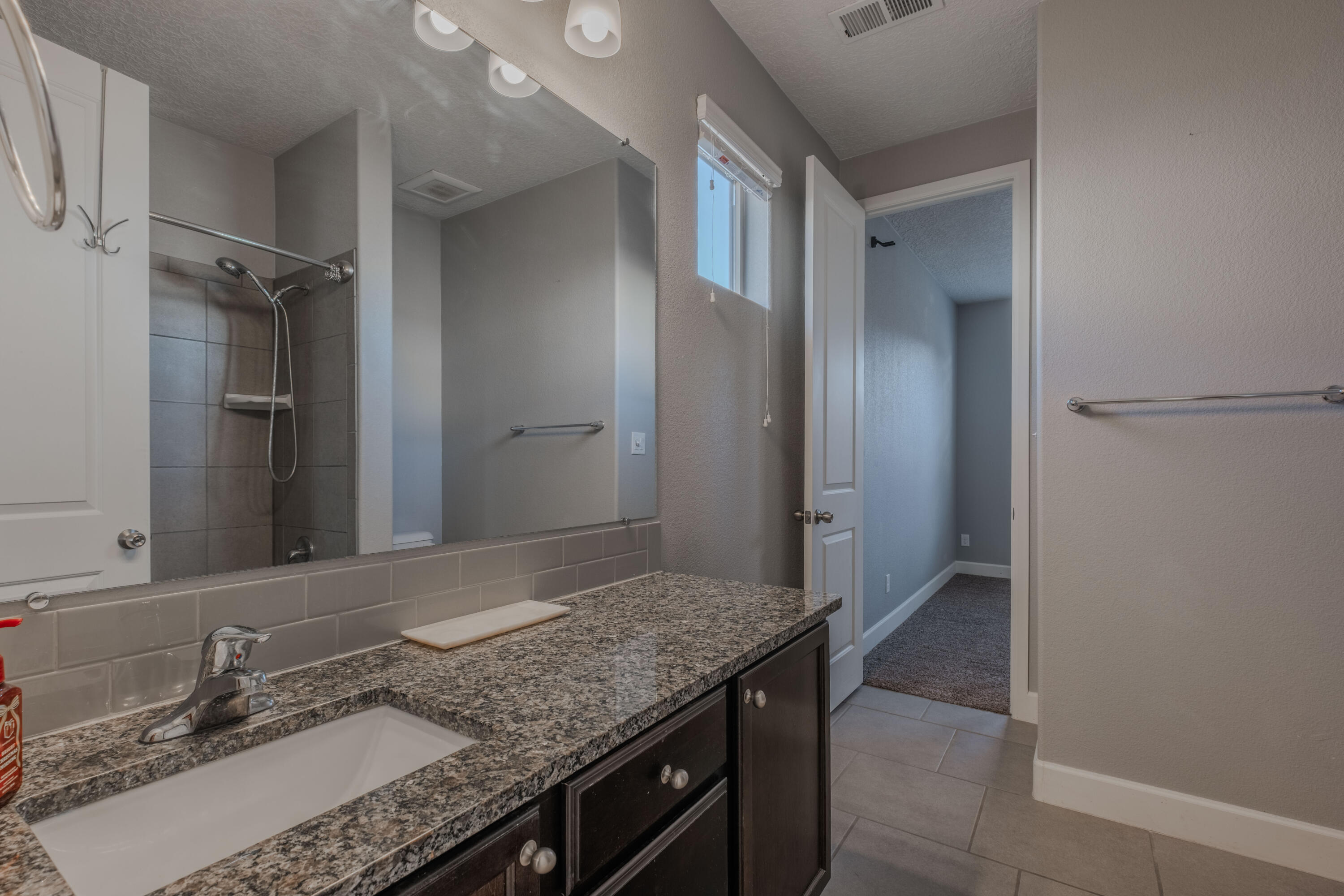 Photo 3 — 2806 Cipres Lane SE