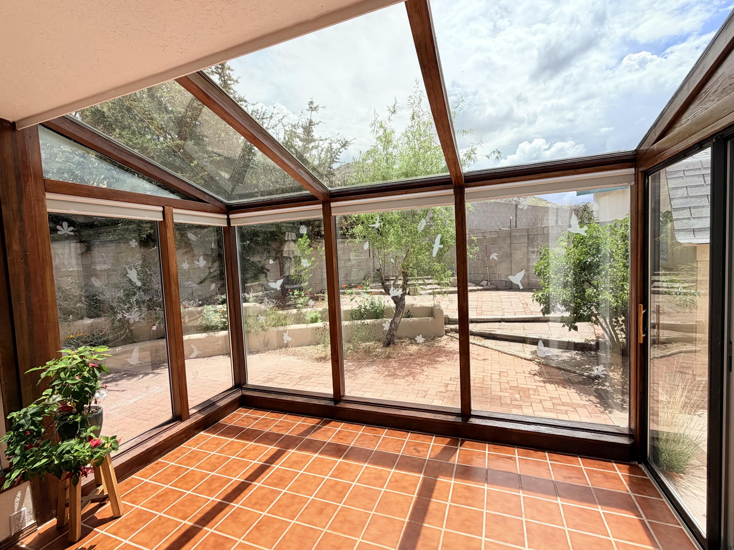 Photo 11 — 2524 Madre Drive NE