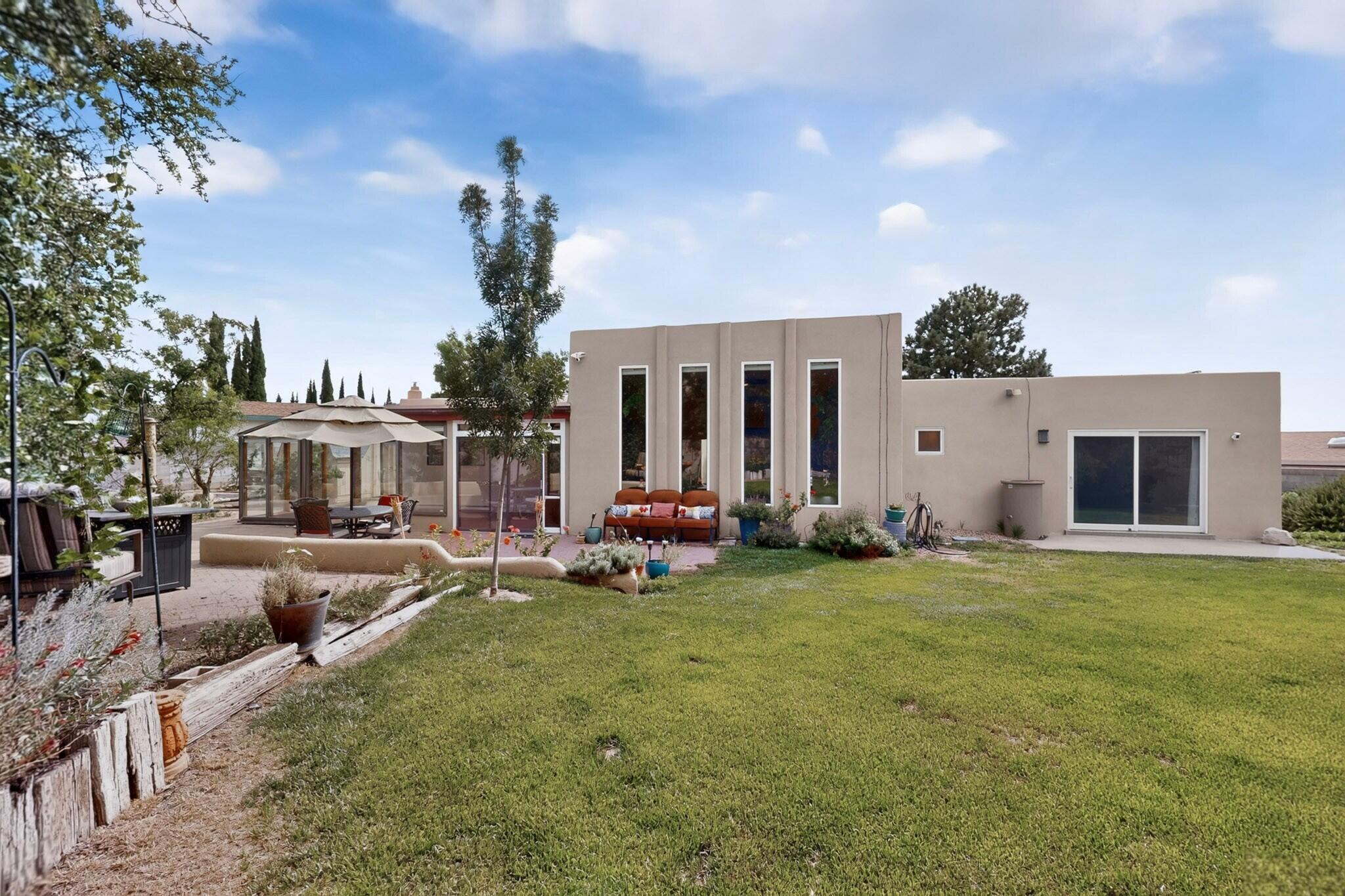 Photo 13 — 2524 Madre Drive NE