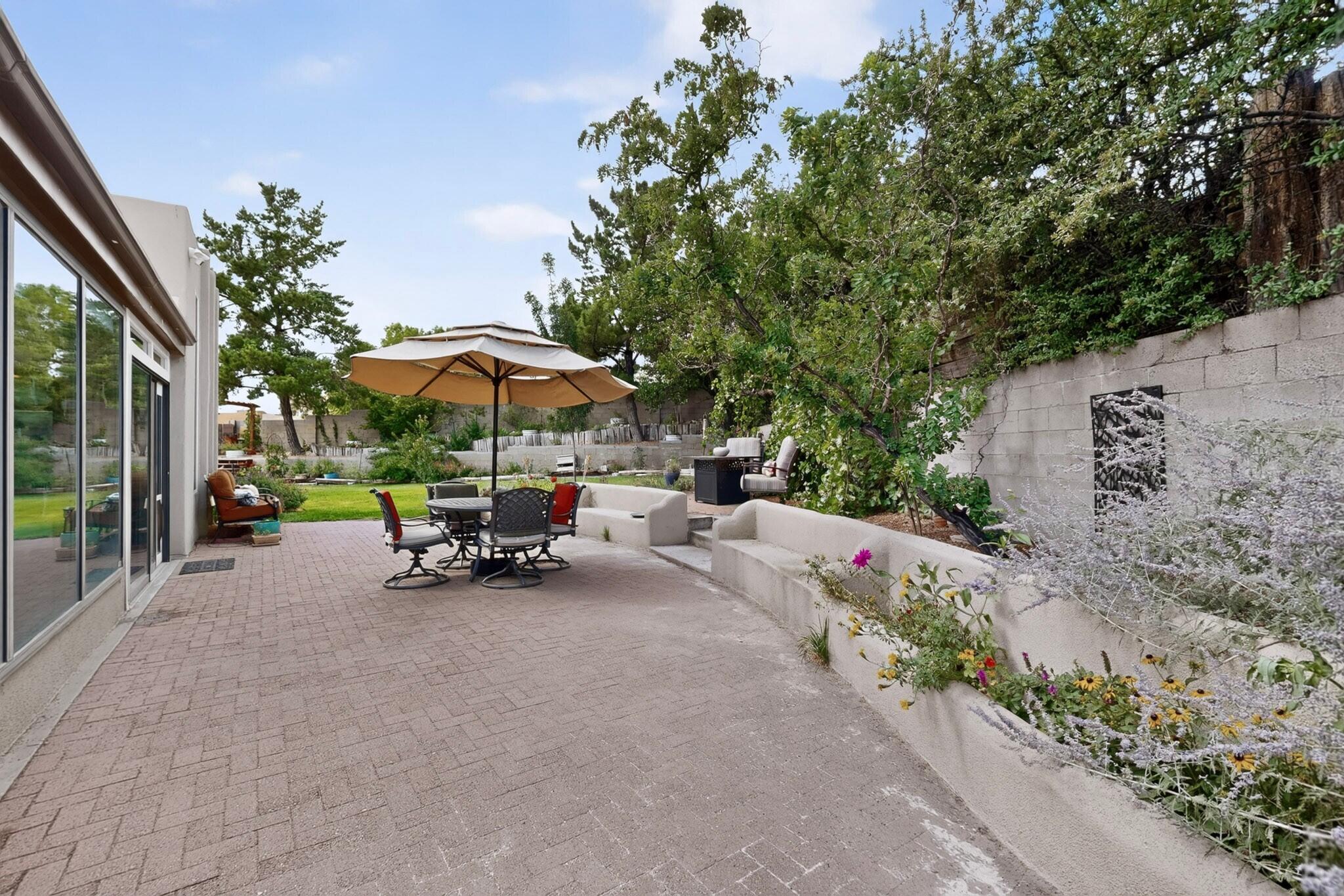 Photo 17 — 2524 Madre Drive NE