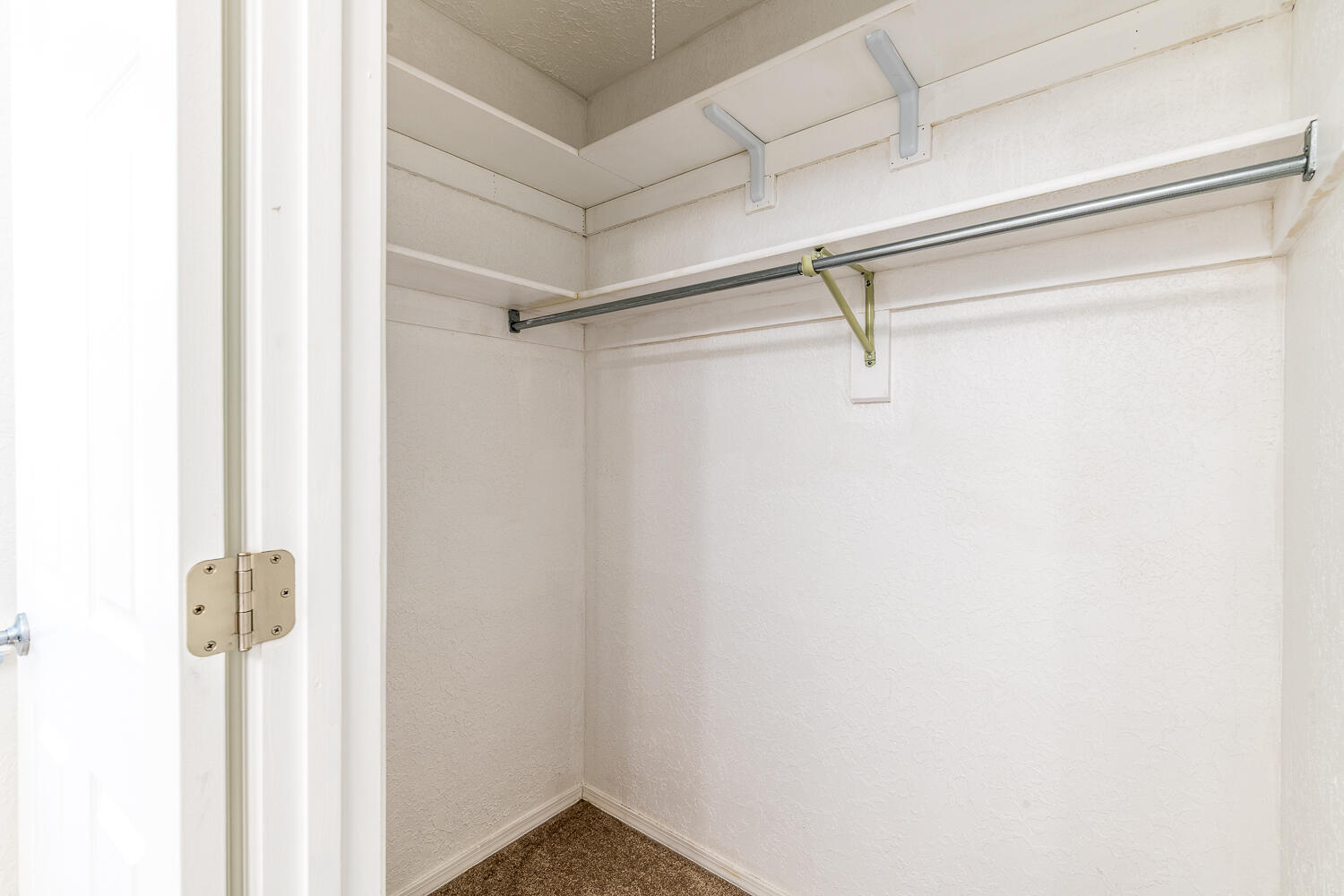 Photo 11 — 2900 Vista Del Rey NE UNIT 29C