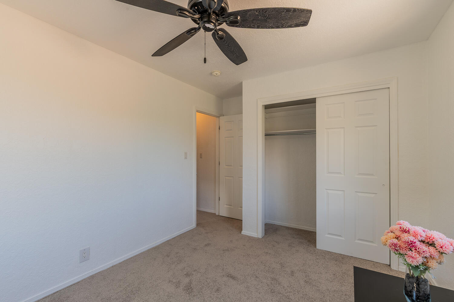 Photo 15 — 2900 Vista Del Rey NE UNIT 29C