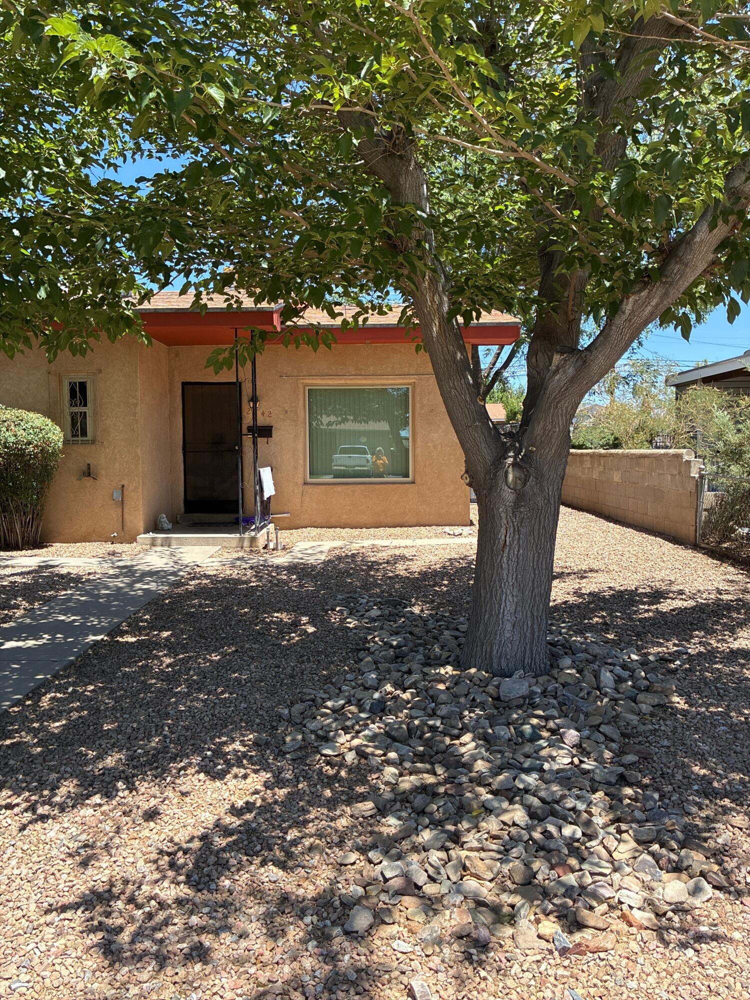 2842 Quincy Street NE, Albuquerque, NM 87110