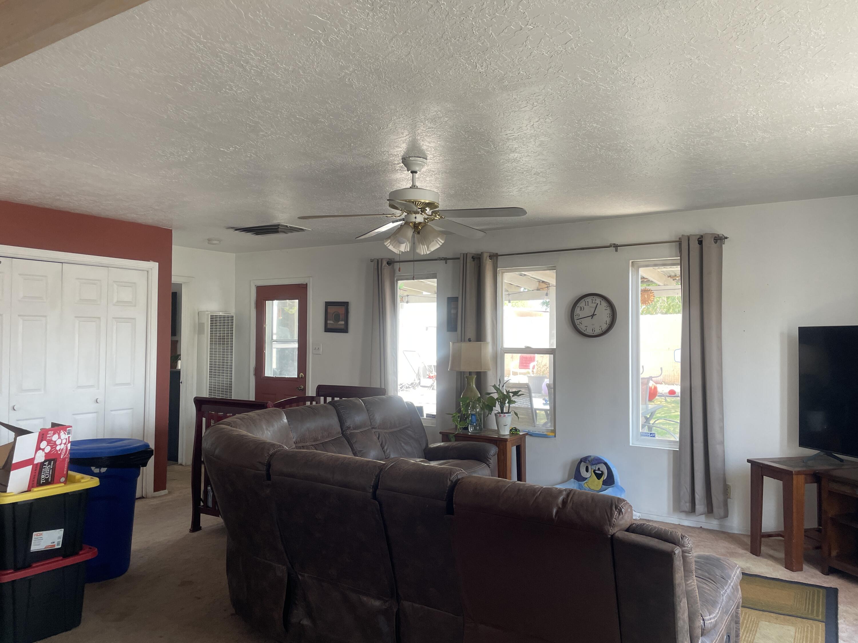 Photo 15 — 2724 Madison Street NE