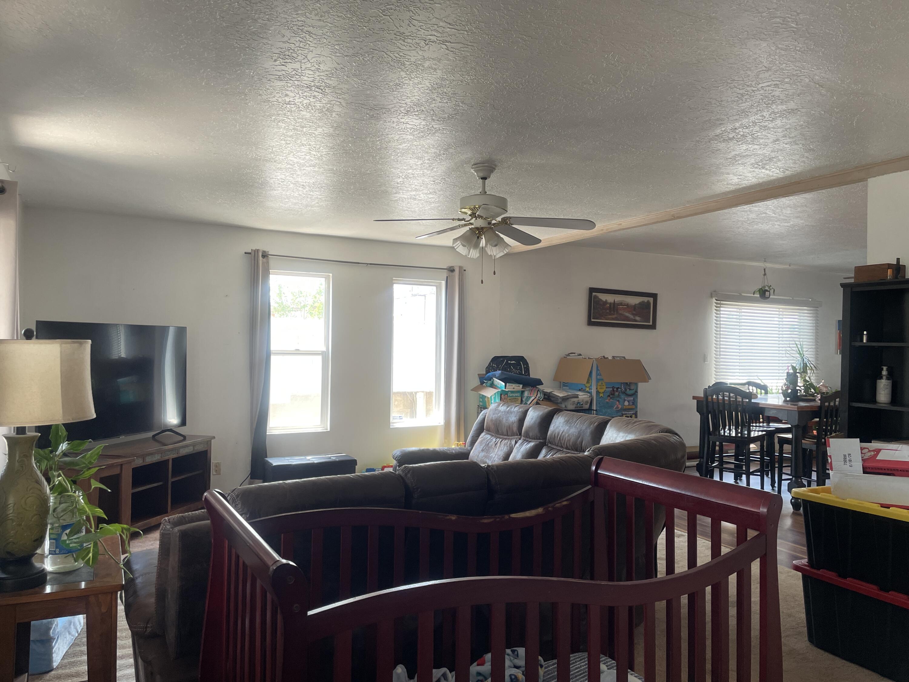 Photo 14 — 2724 Madison Street NE