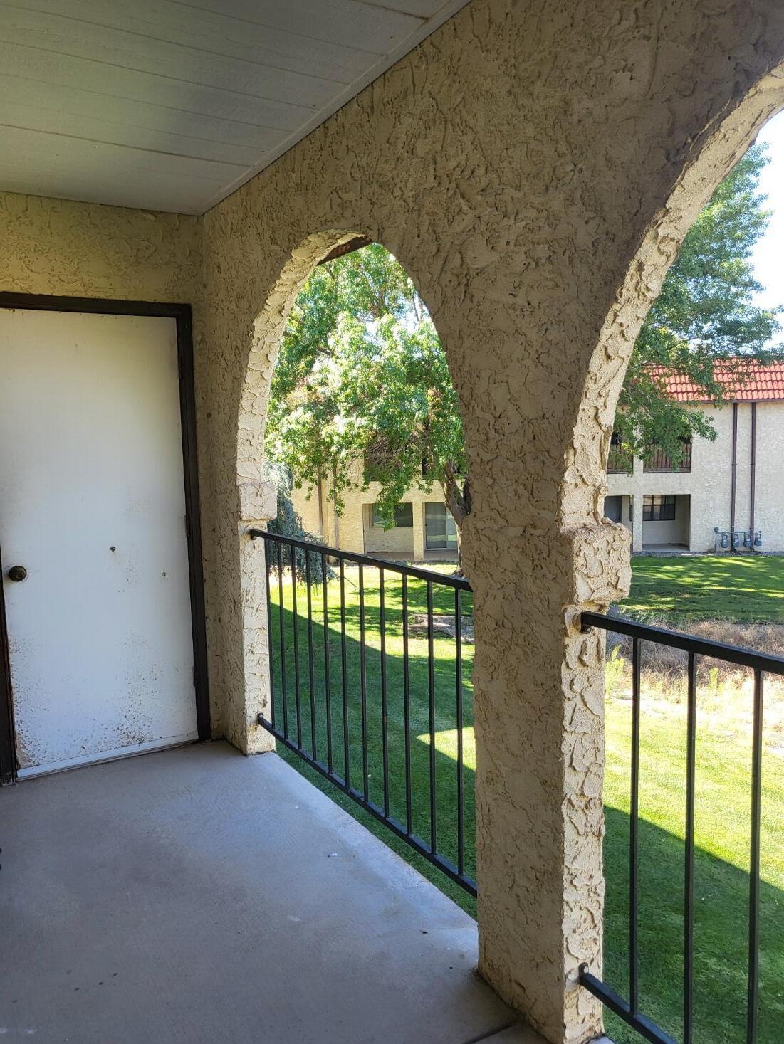 Photo 16 — 831 Country Club Drive SE APT 2D