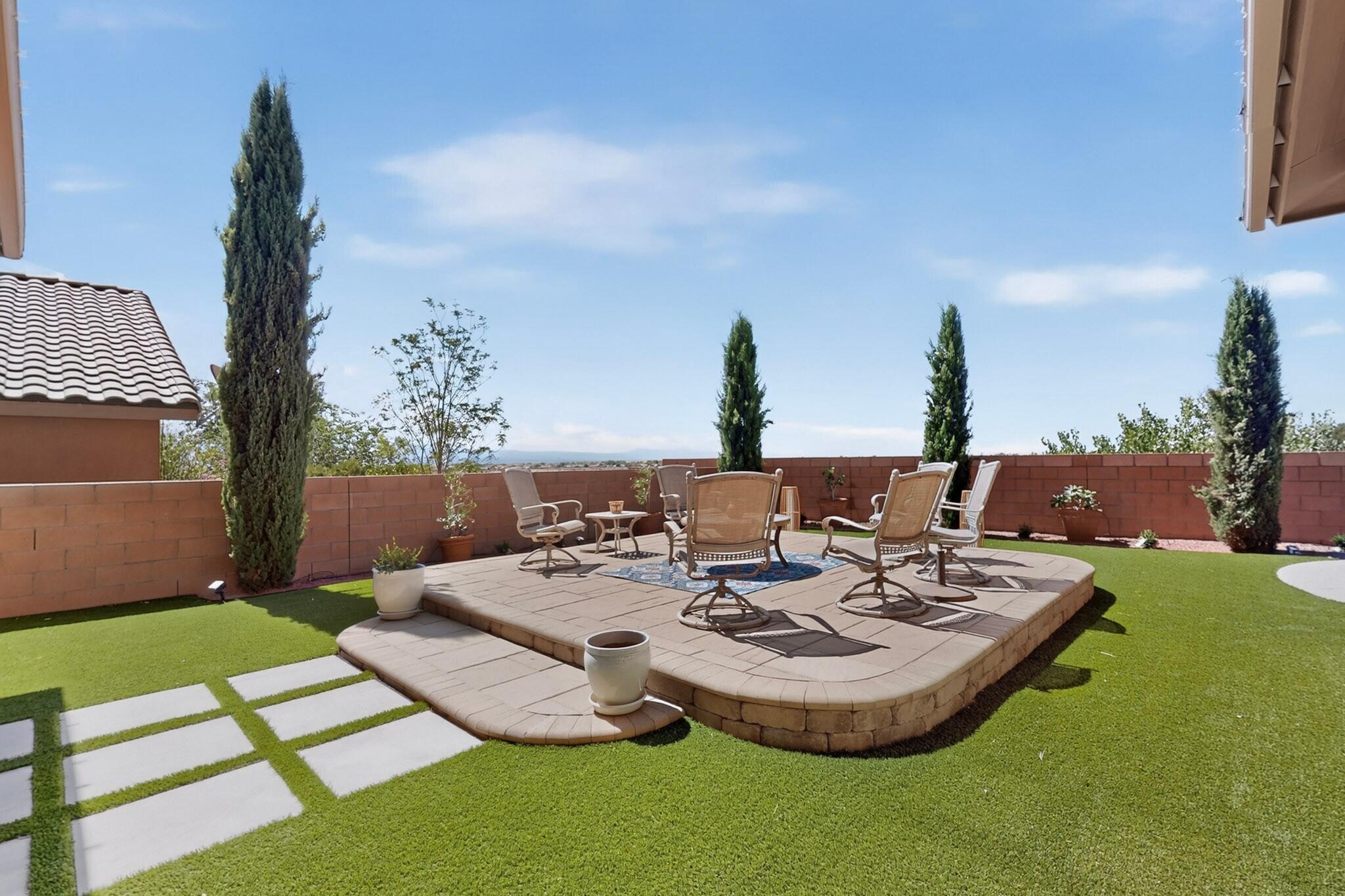 Photo 2 — 3708 Tierra Vista Place NE