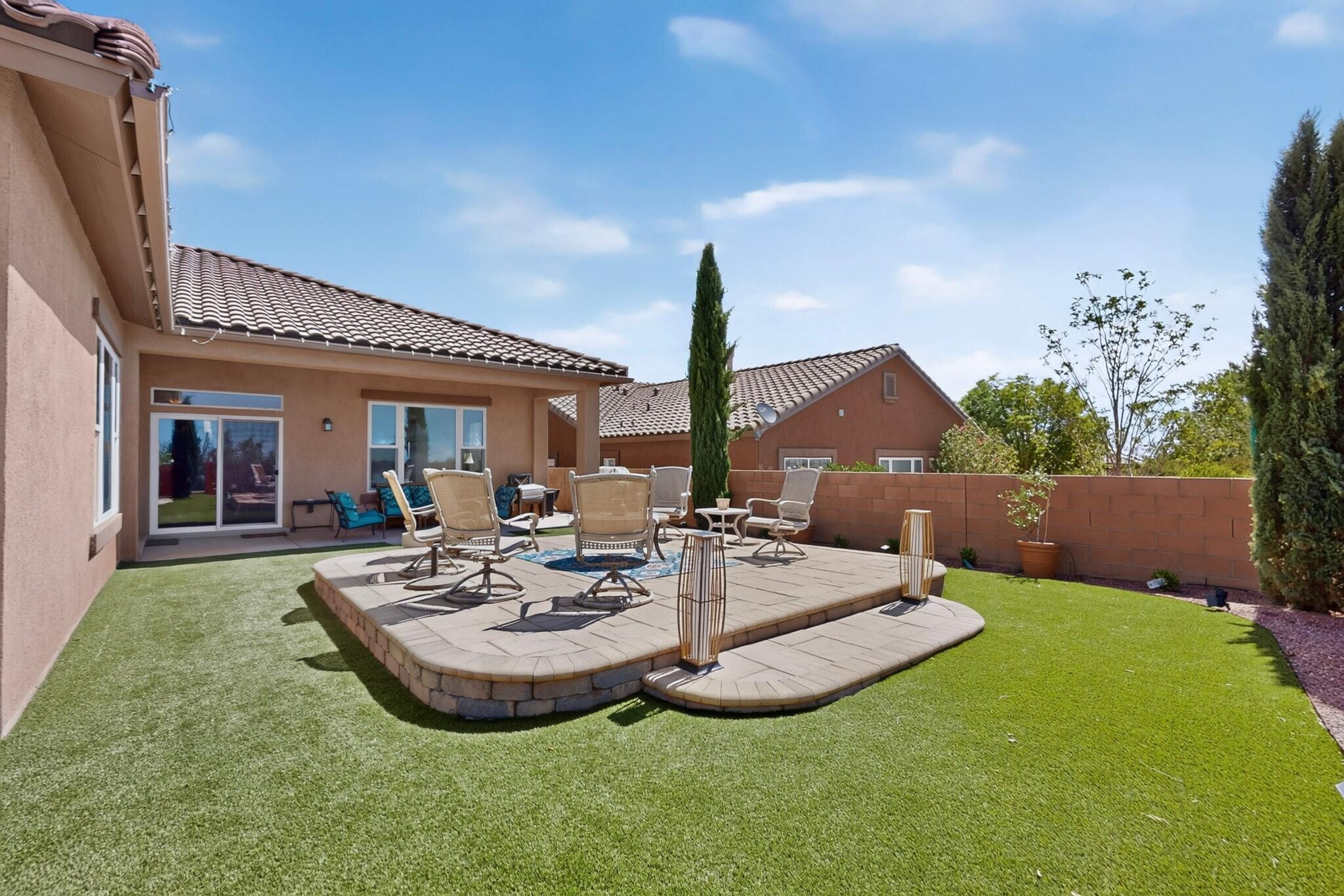 Photo 3 — 3708 Tierra Vista Place NE