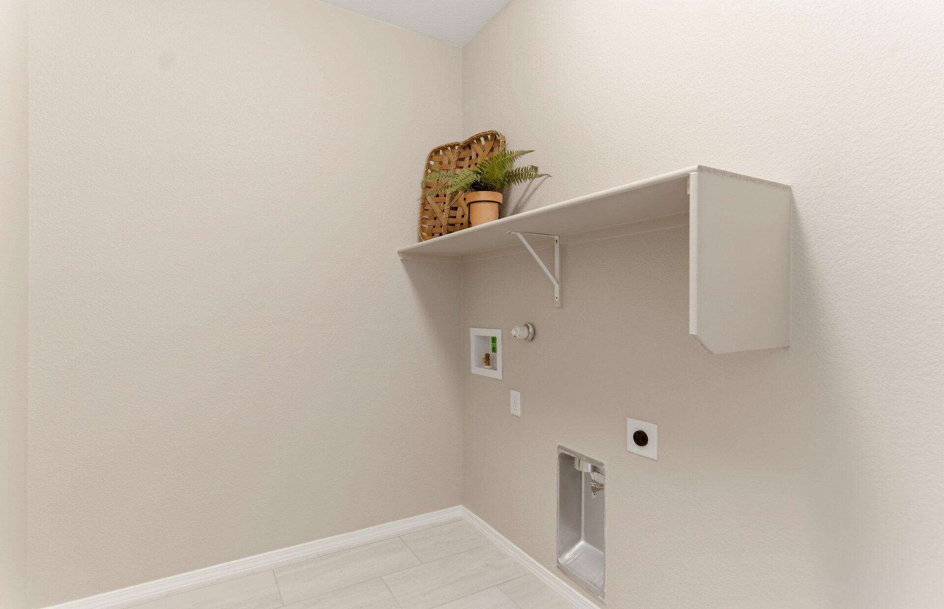 Photo 2 — 8364 Vonnegut Lane NW