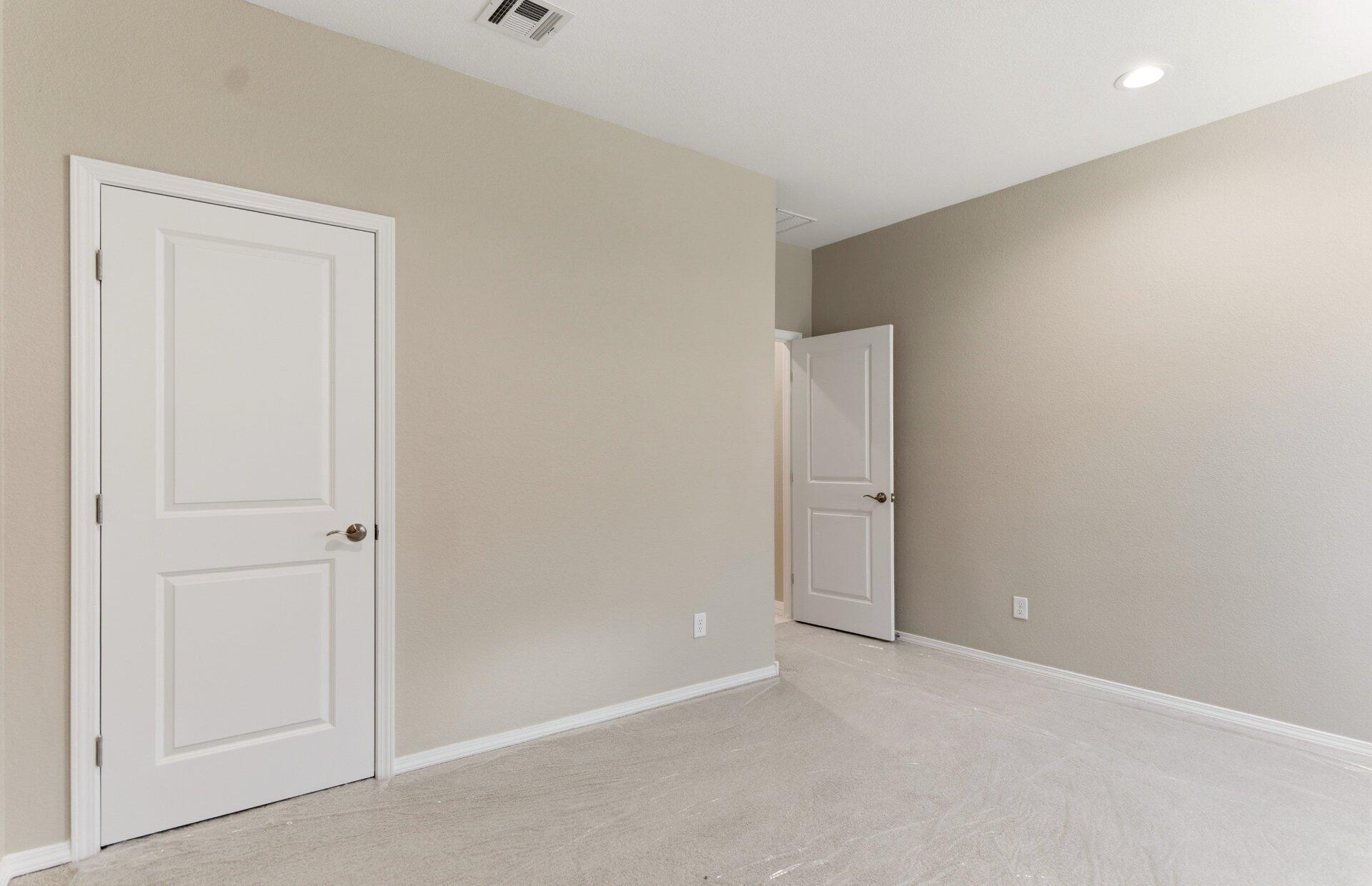 Photo 10 — 8364 Vonnegut Lane NW