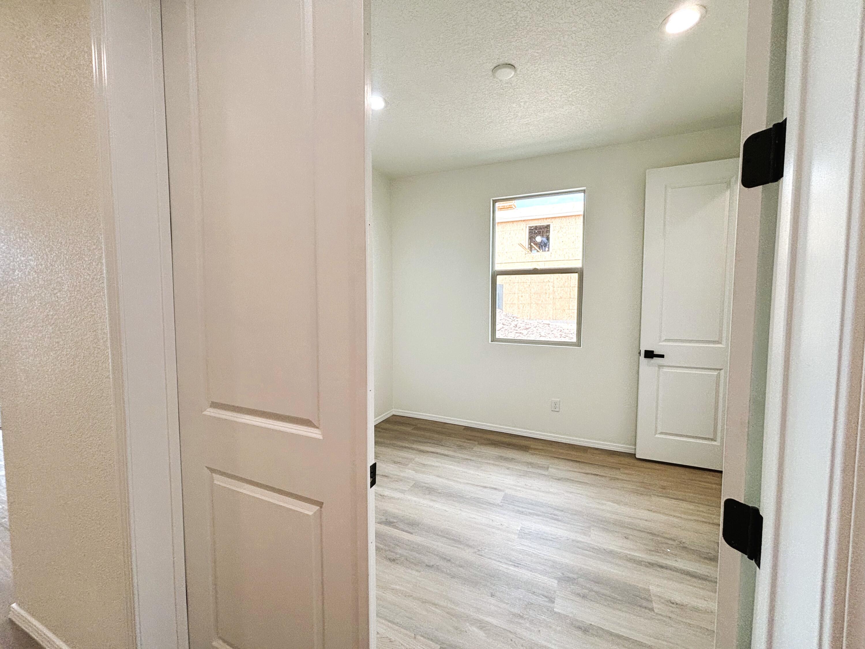 Photo 11 — 5414 Coneflower Street NE