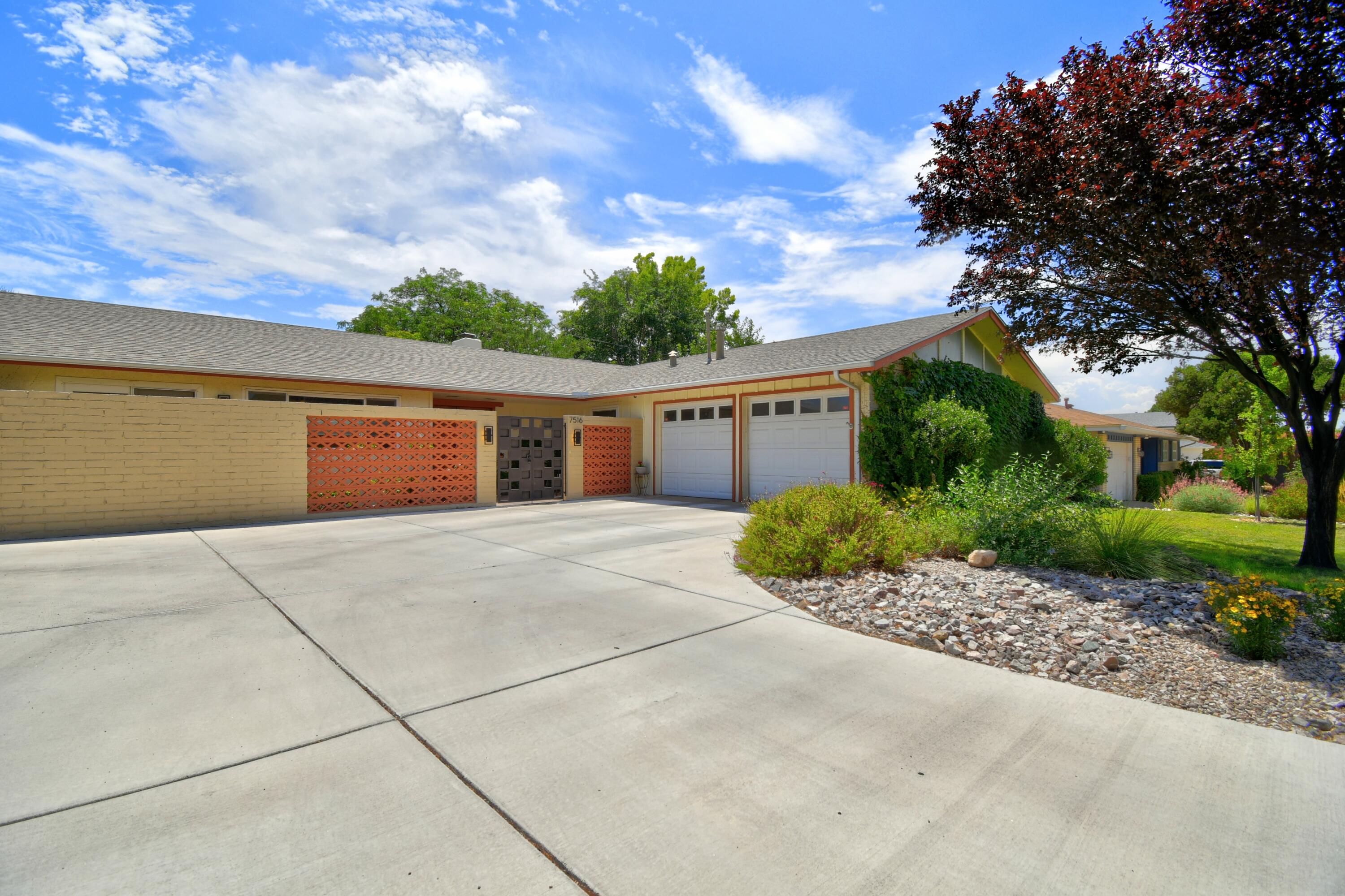Photo 19 — 7516 Bellrose Avenue NE