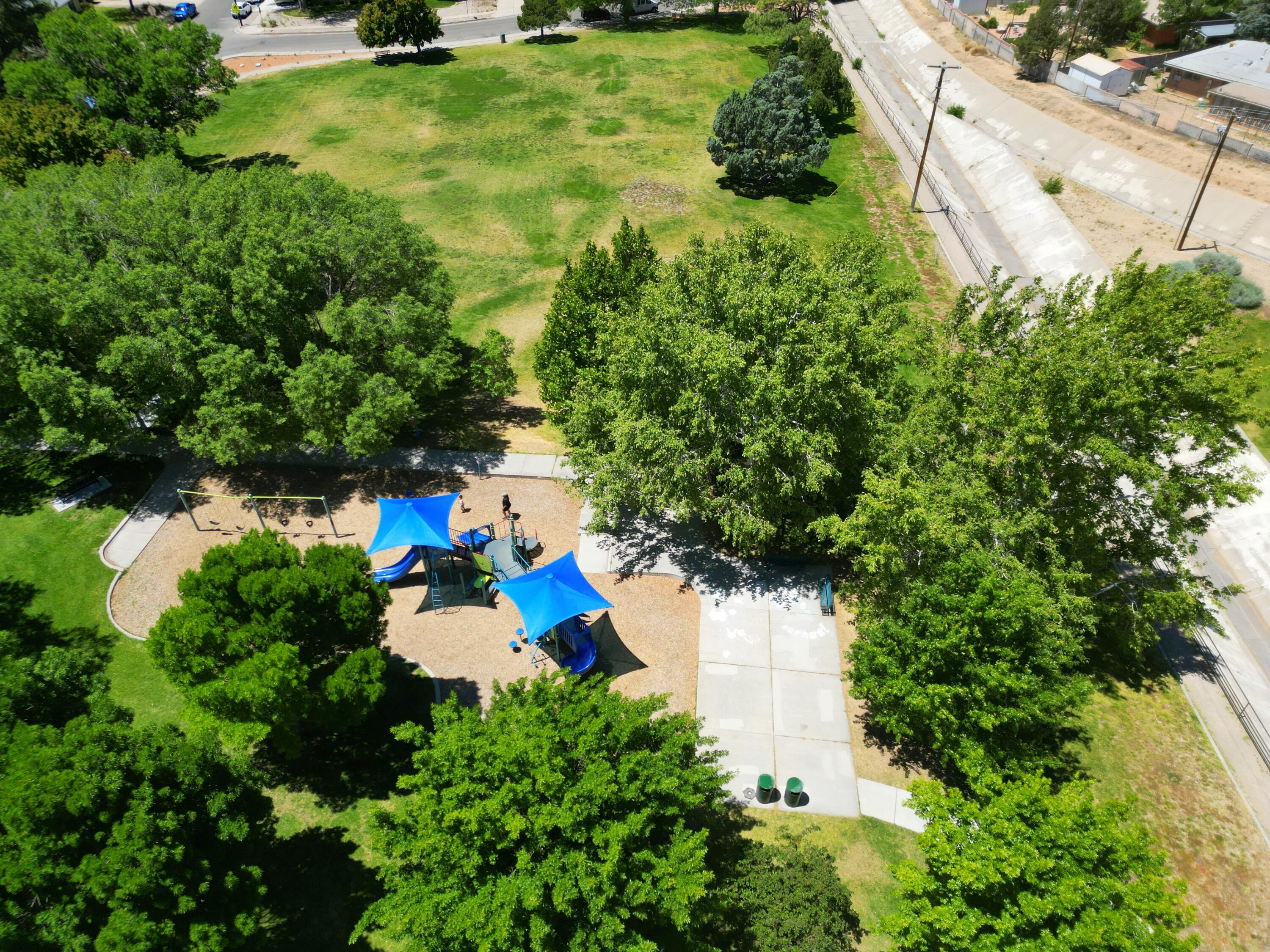 Photo 9 — 7516 Bellrose Avenue NE