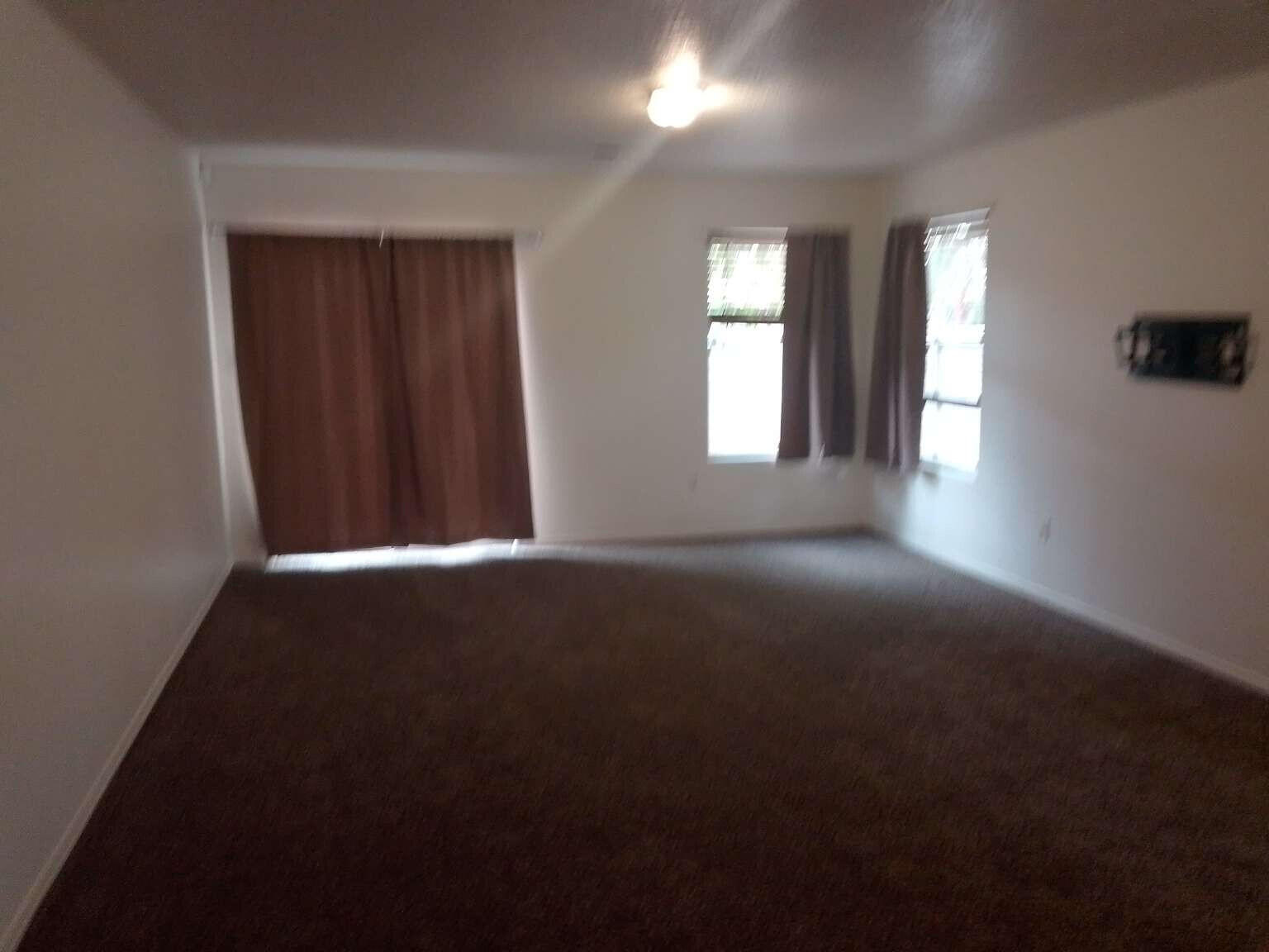 Photo 7 — 10008 Cartagena Avenue SW