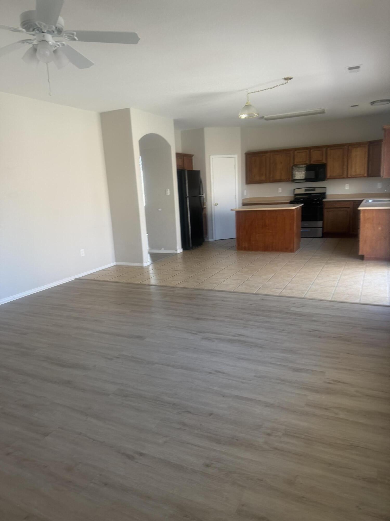 Photo 2 — 10401 Pintado Court NW