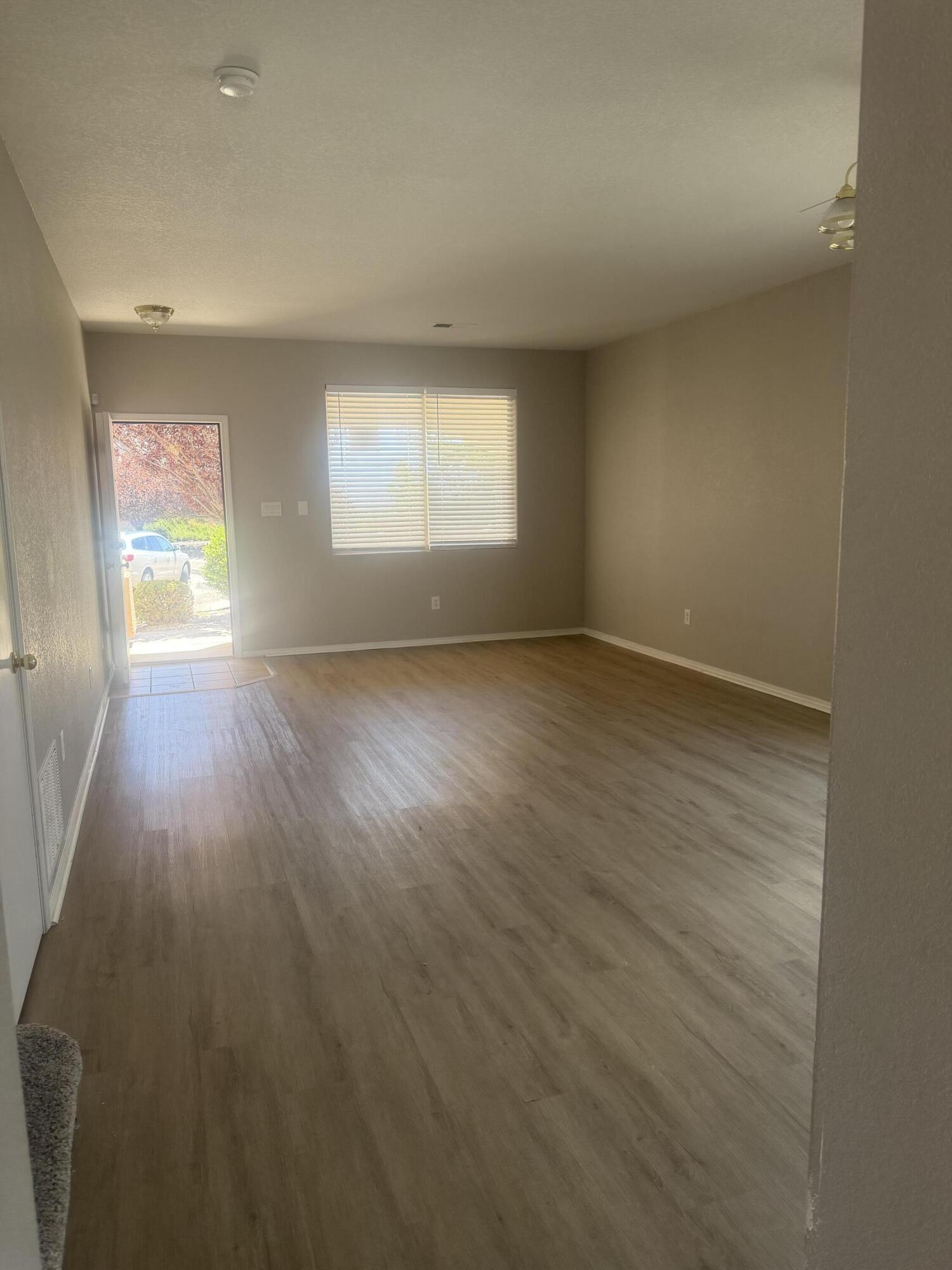 Photo 4 — 10401 Pintado Court NW